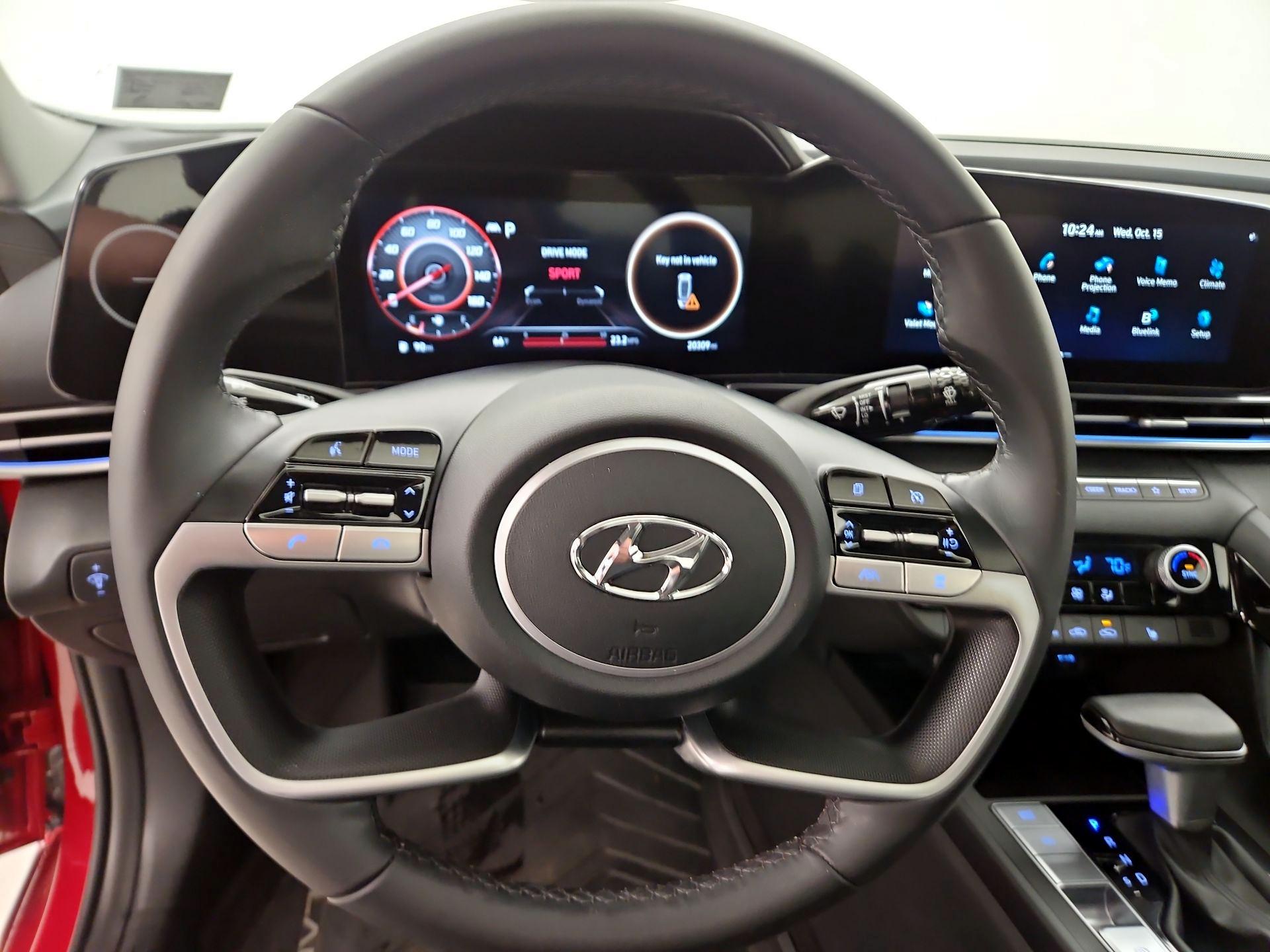 Thumbnail: 2023 Hyundai Elantra - 10