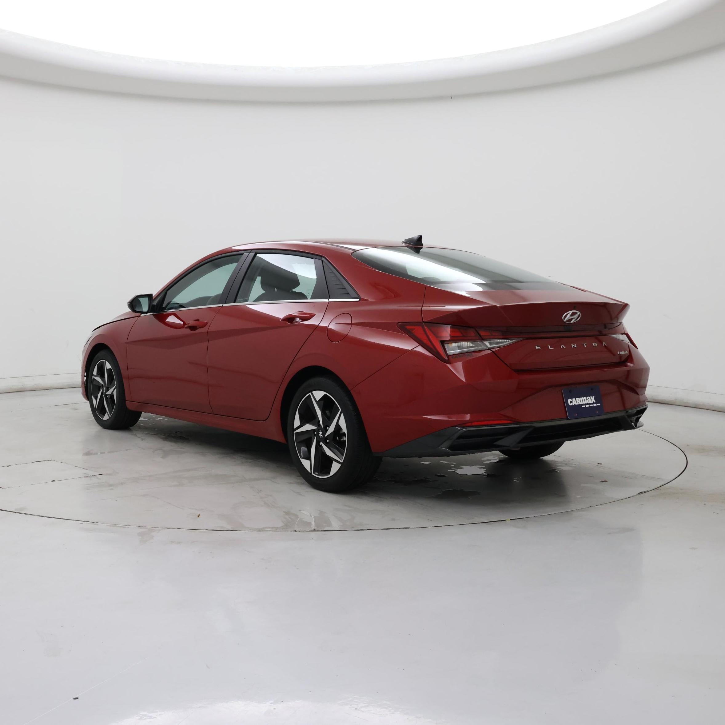 Thumbnail: 2023 Hyundai Elantra - 2