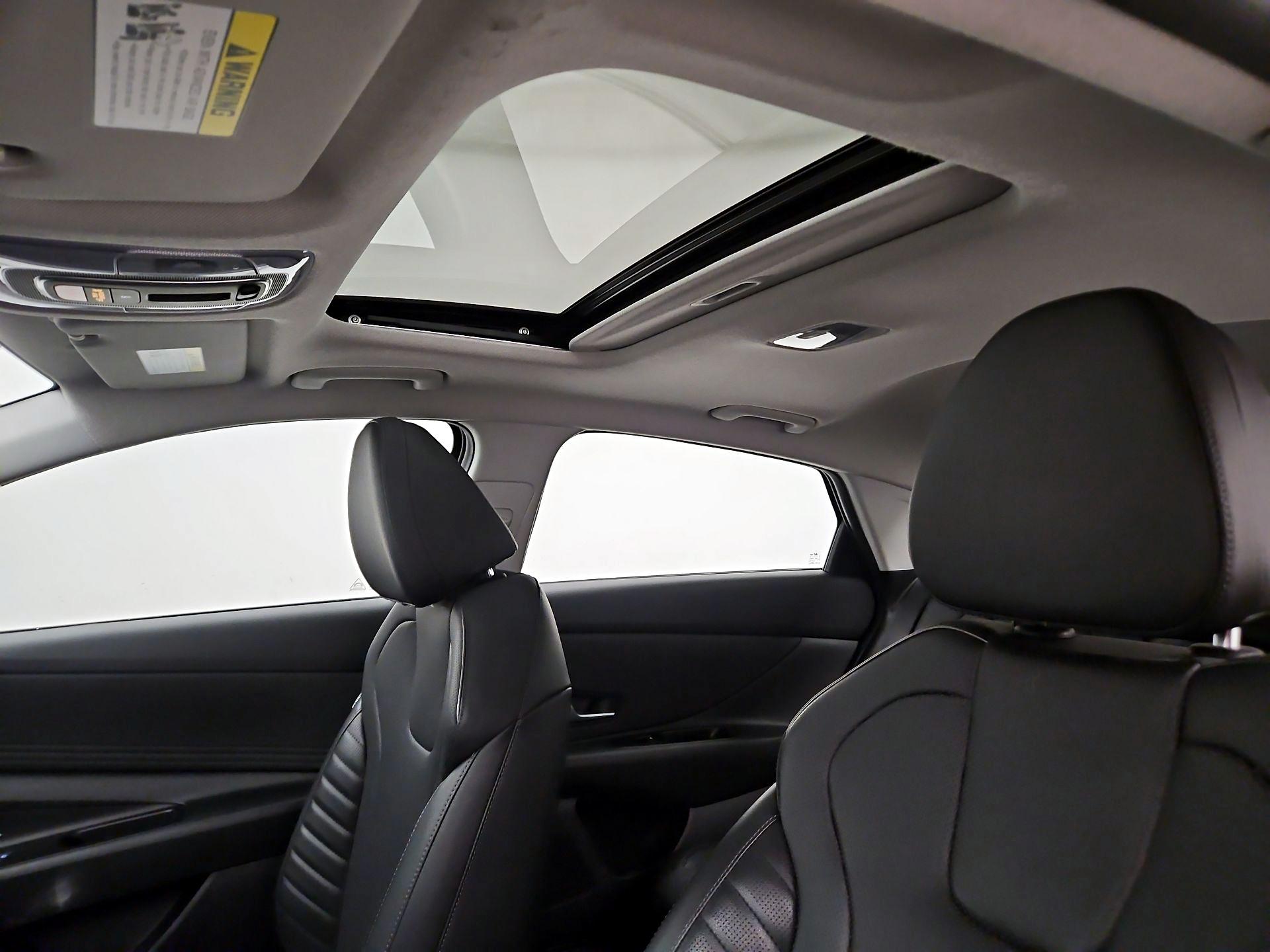 Thumbnail: 2023 Hyundai Elantra - 20