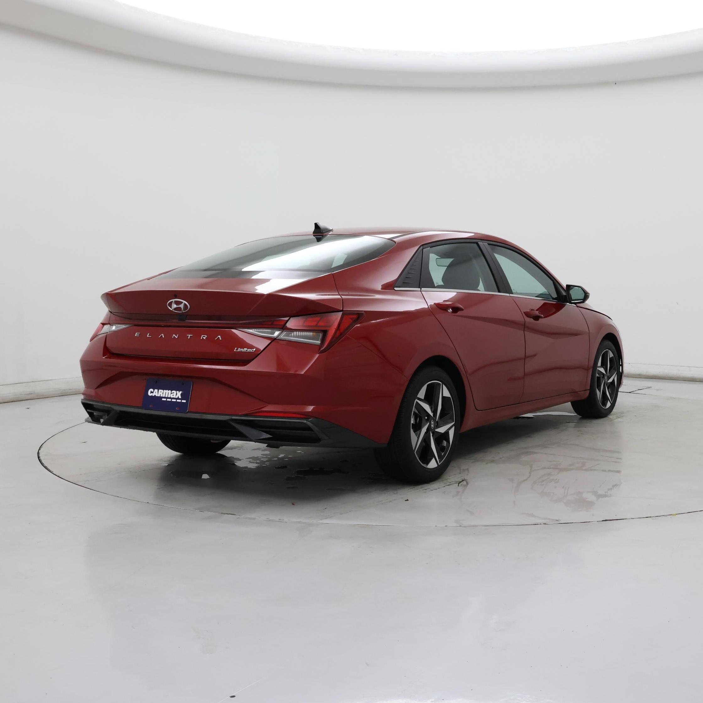 Thumbnail: 2023 Hyundai Elantra - 8