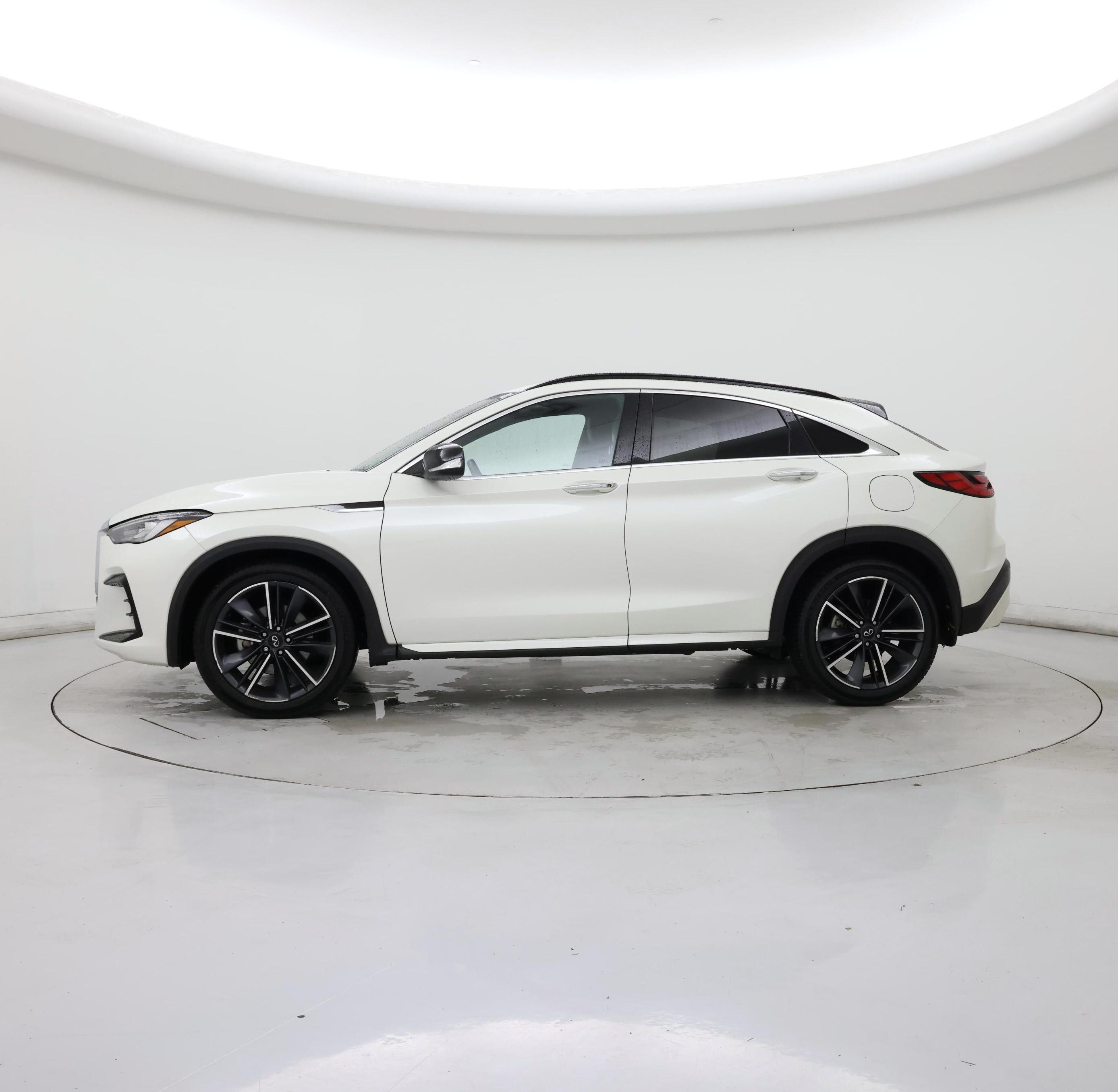 Thumbnail: 2023 INFINITI QX55 - 3