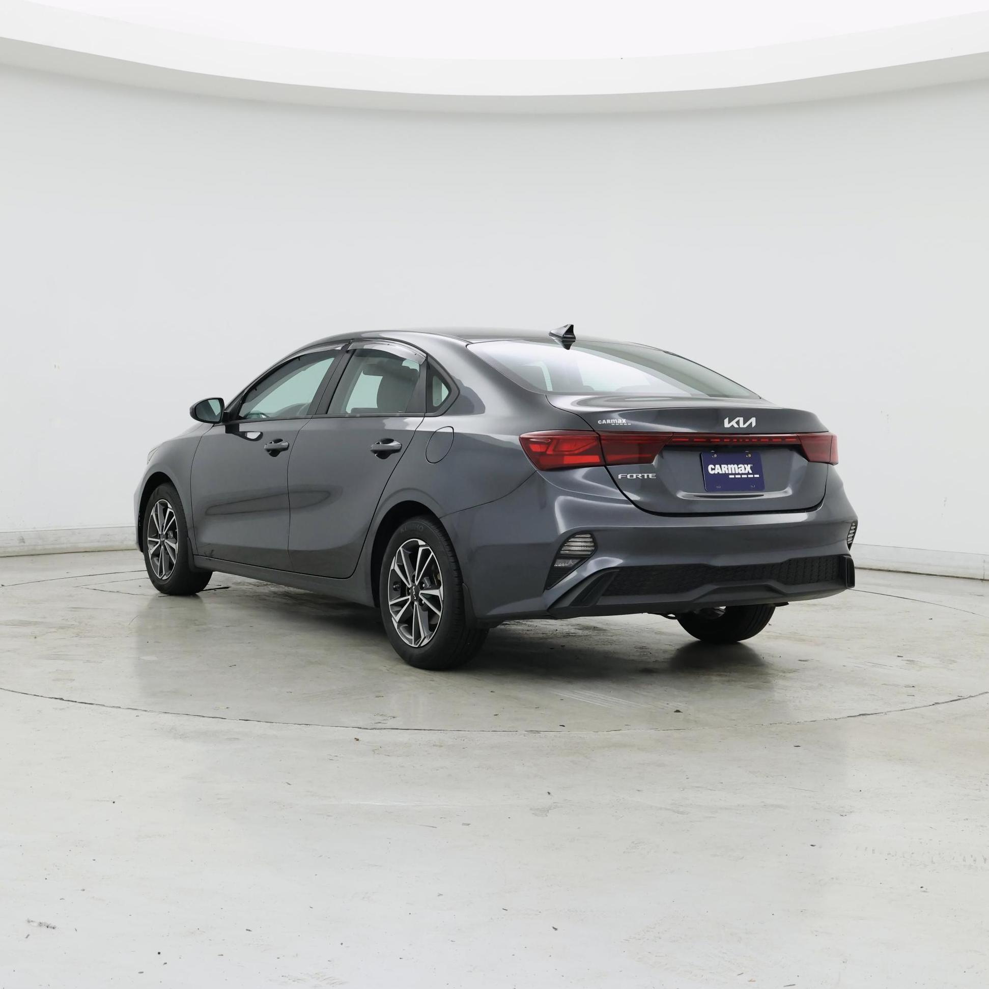 Thumbnail: 2022 Kia Forte - 2