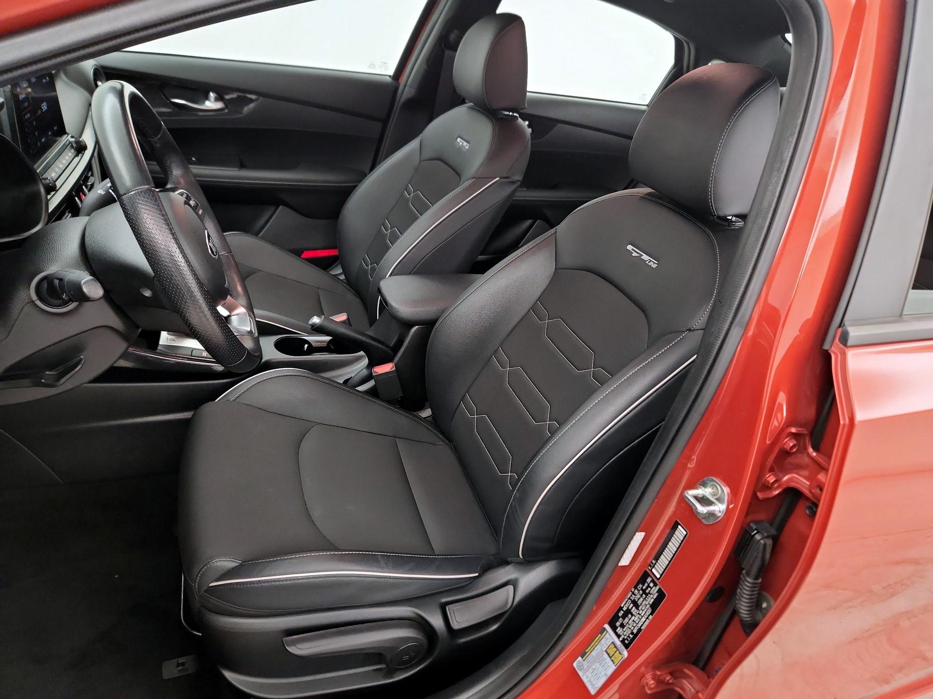 Thumbnail: 2021 Kia Forte - 11