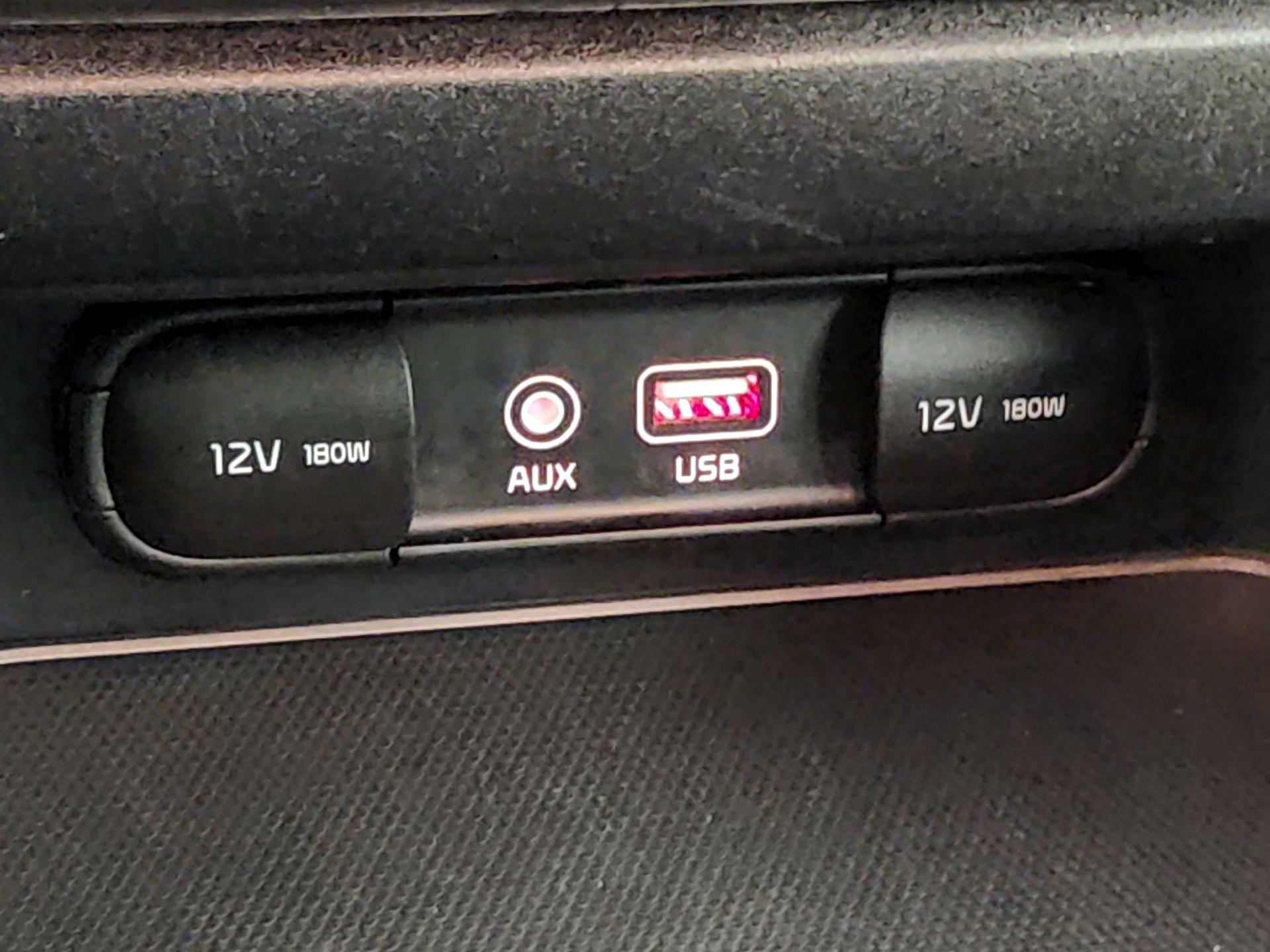 Thumbnail: 2021 Kia Forte - 18