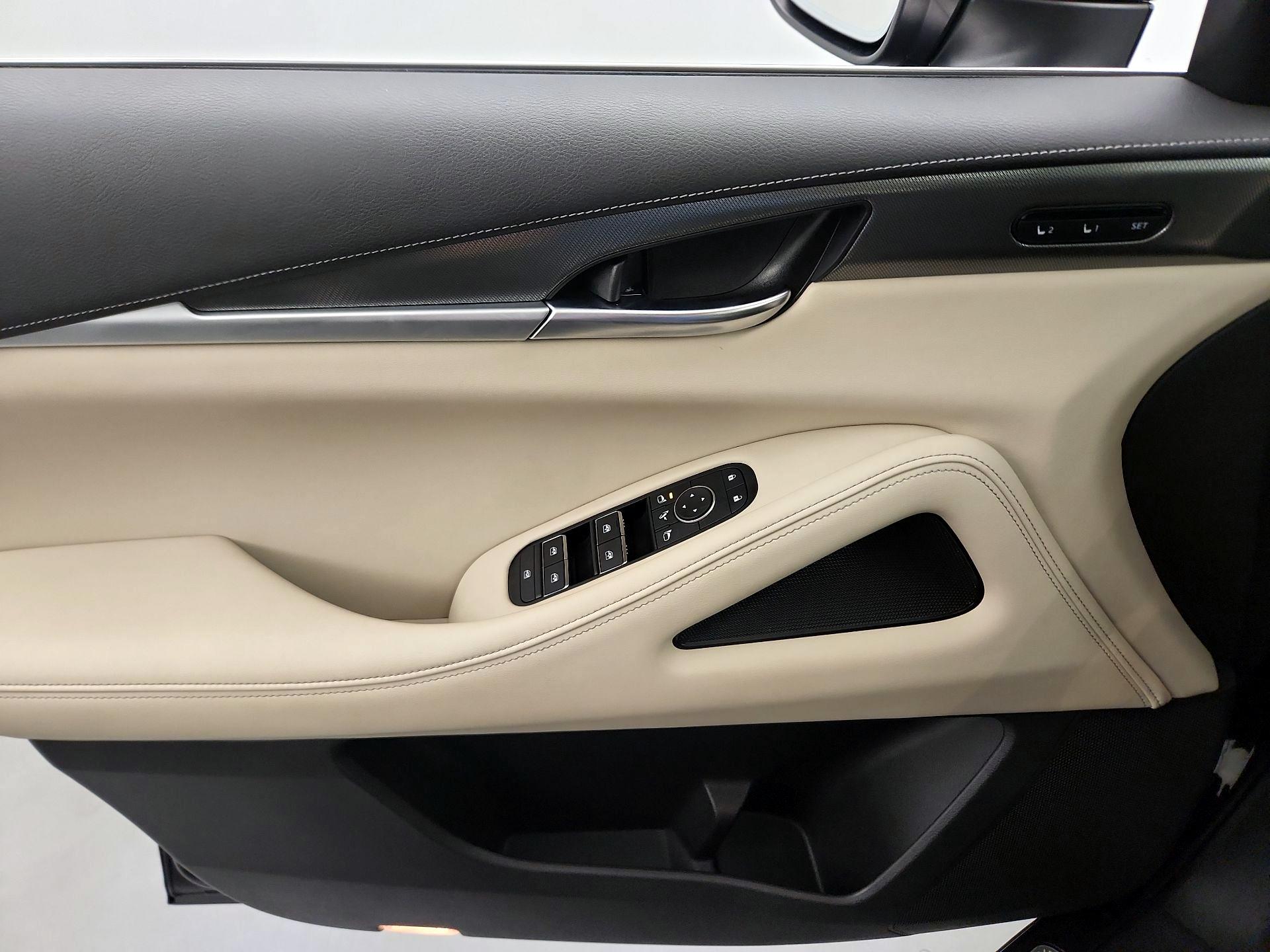 Thumbnail: 2022 INFINITI QX60 - 12