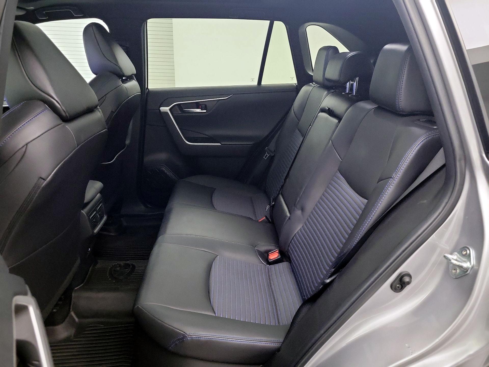 Thumbnail: 2023 Toyota RAV4 - 18