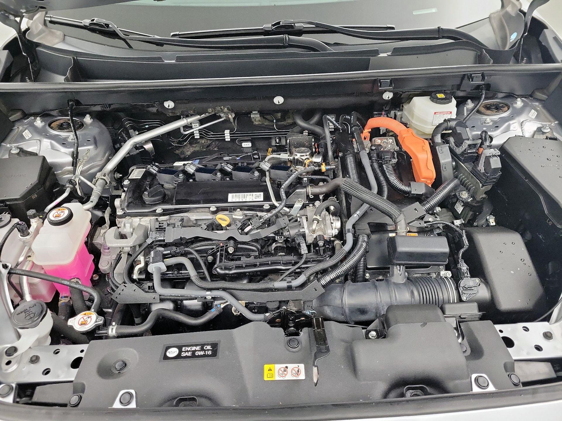 Thumbnail: 2023 Toyota RAV4 - 20