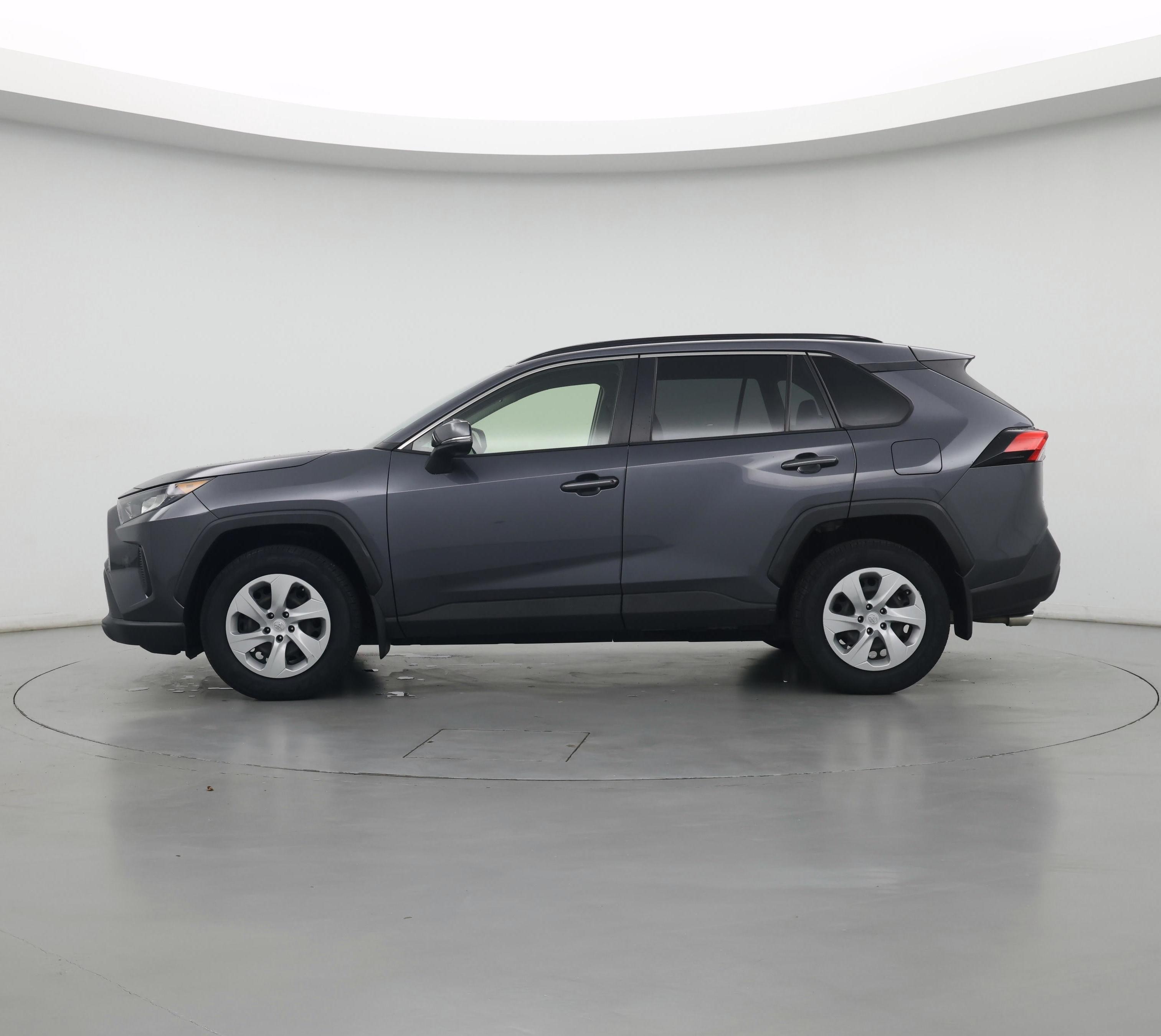 Thumbnail: 2020 Toyota RAV4 - 3