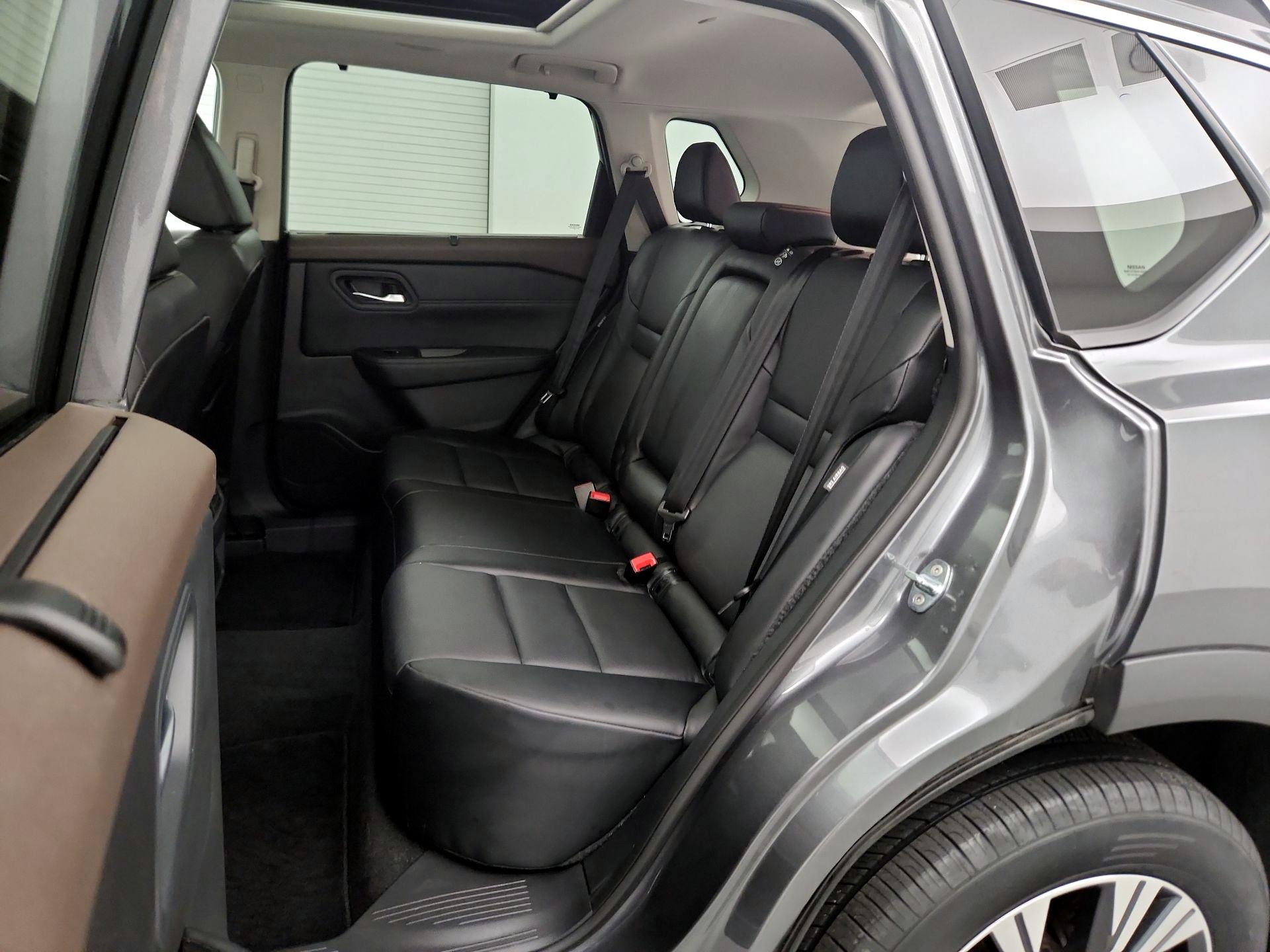 Thumbnail: 2023 Nissan Rogue - 20