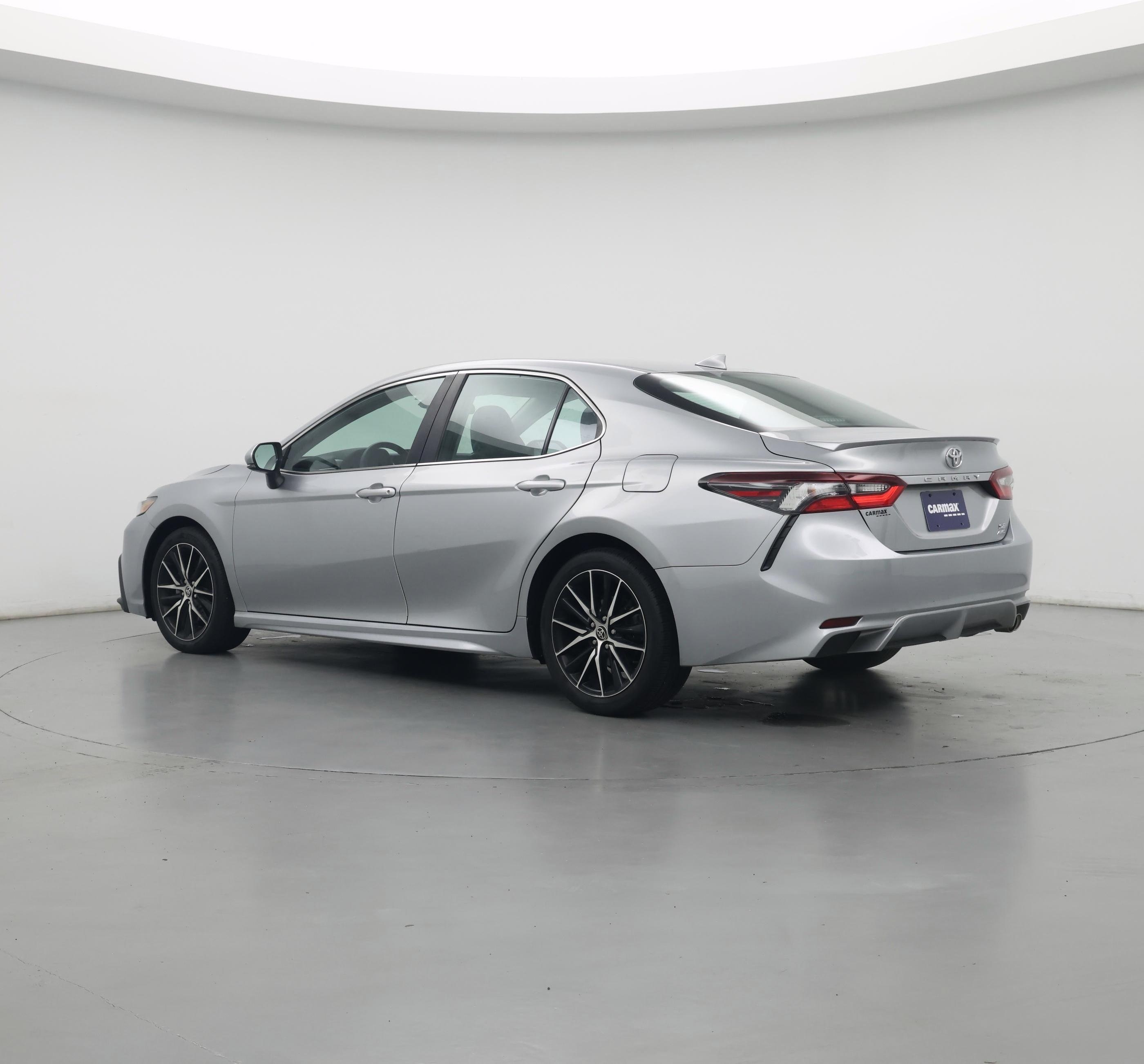 Thumbnail: 2023 Toyota Camry - 3