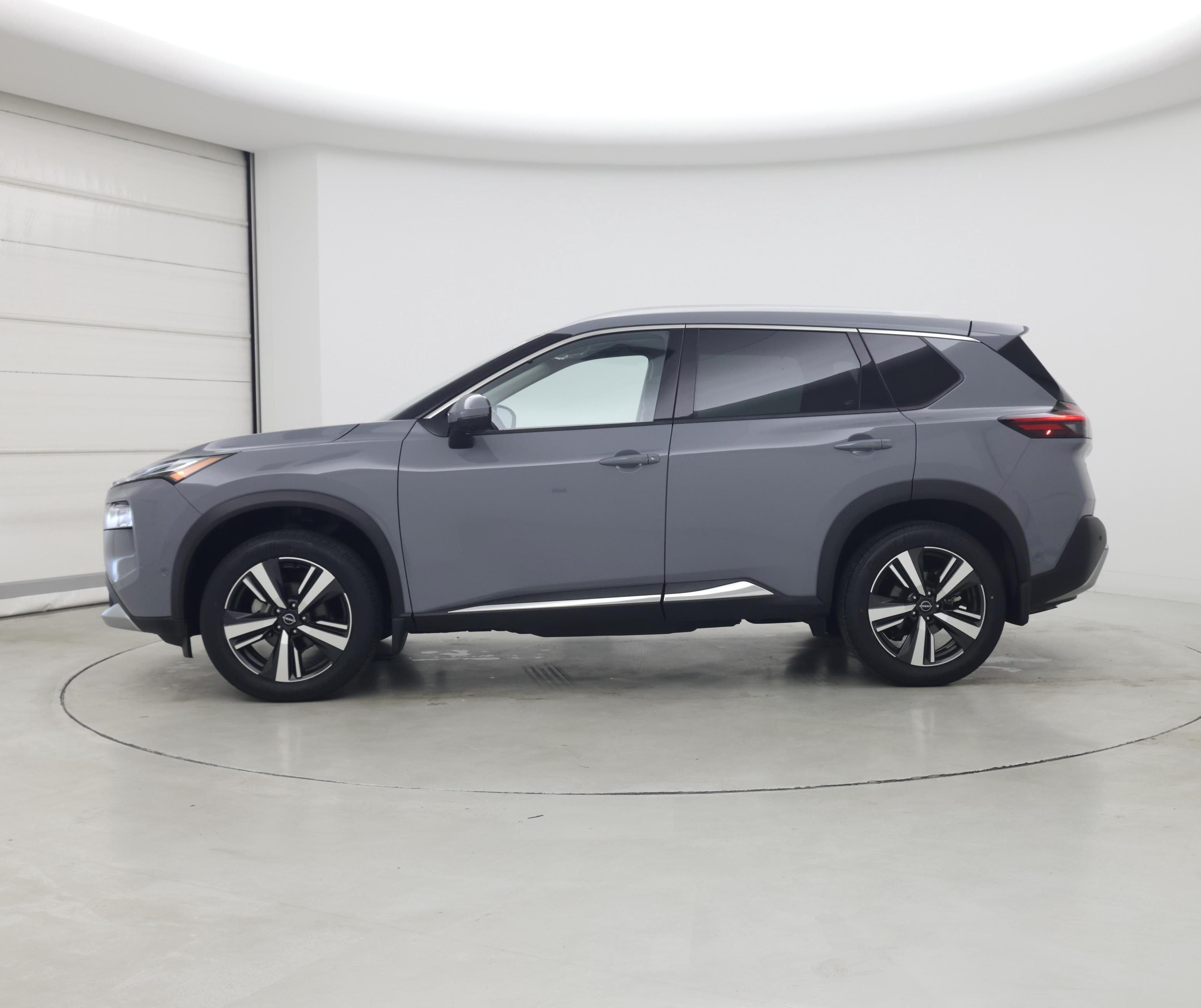Thumbnail: 2022 Nissan Rogue - 3