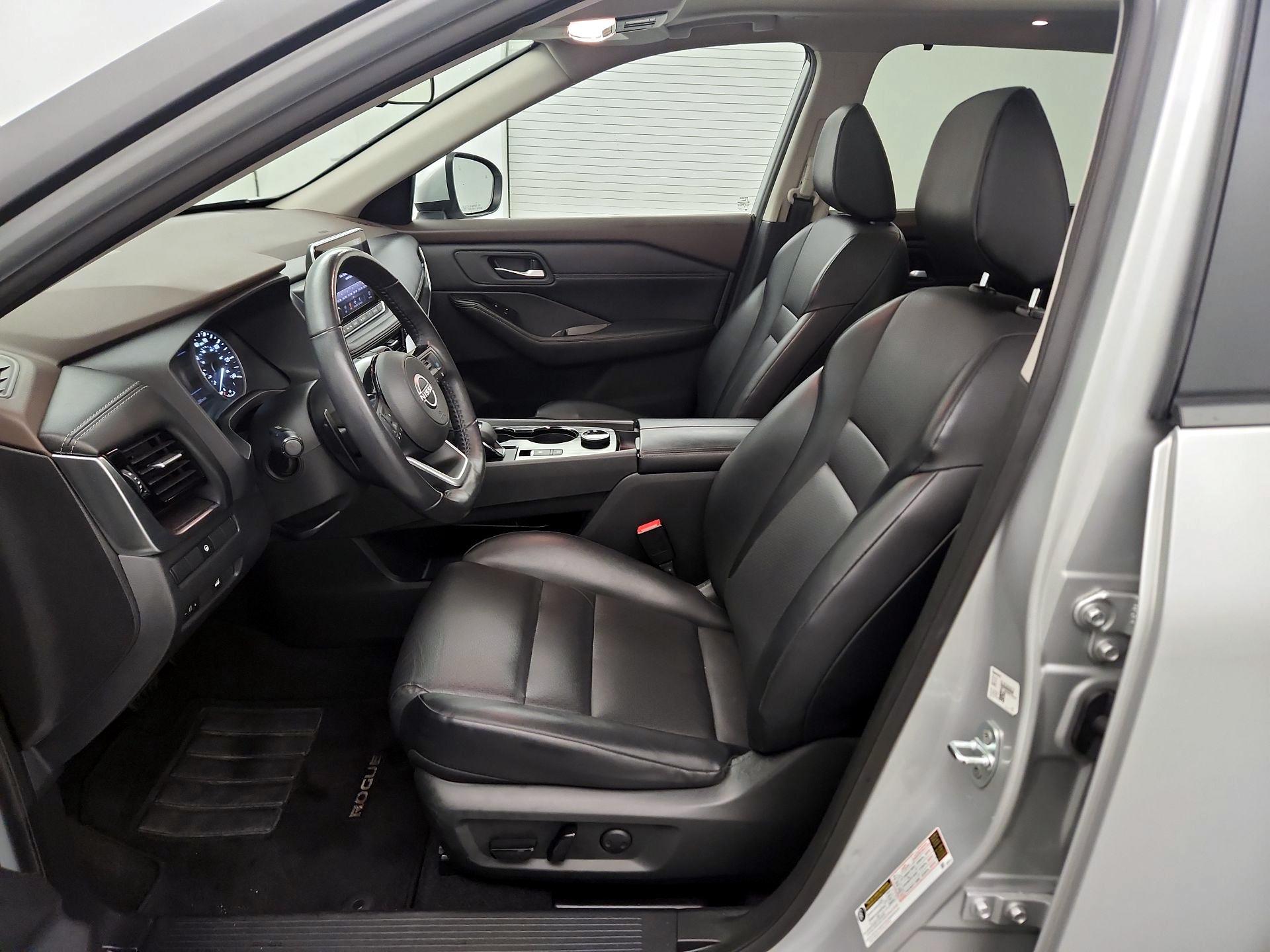 Thumbnail: 2023 Nissan Rogue - 11