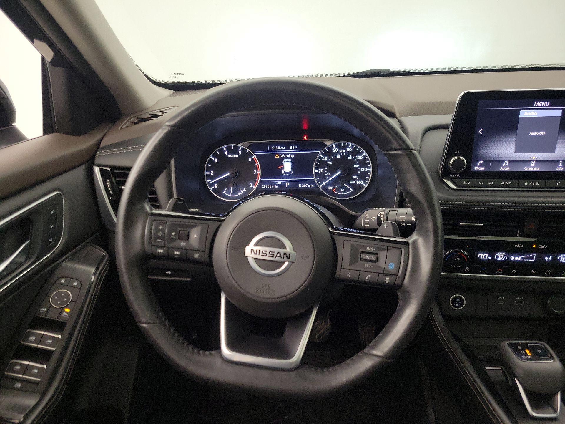 Thumbnail: 2021 Nissan Rogue - 10