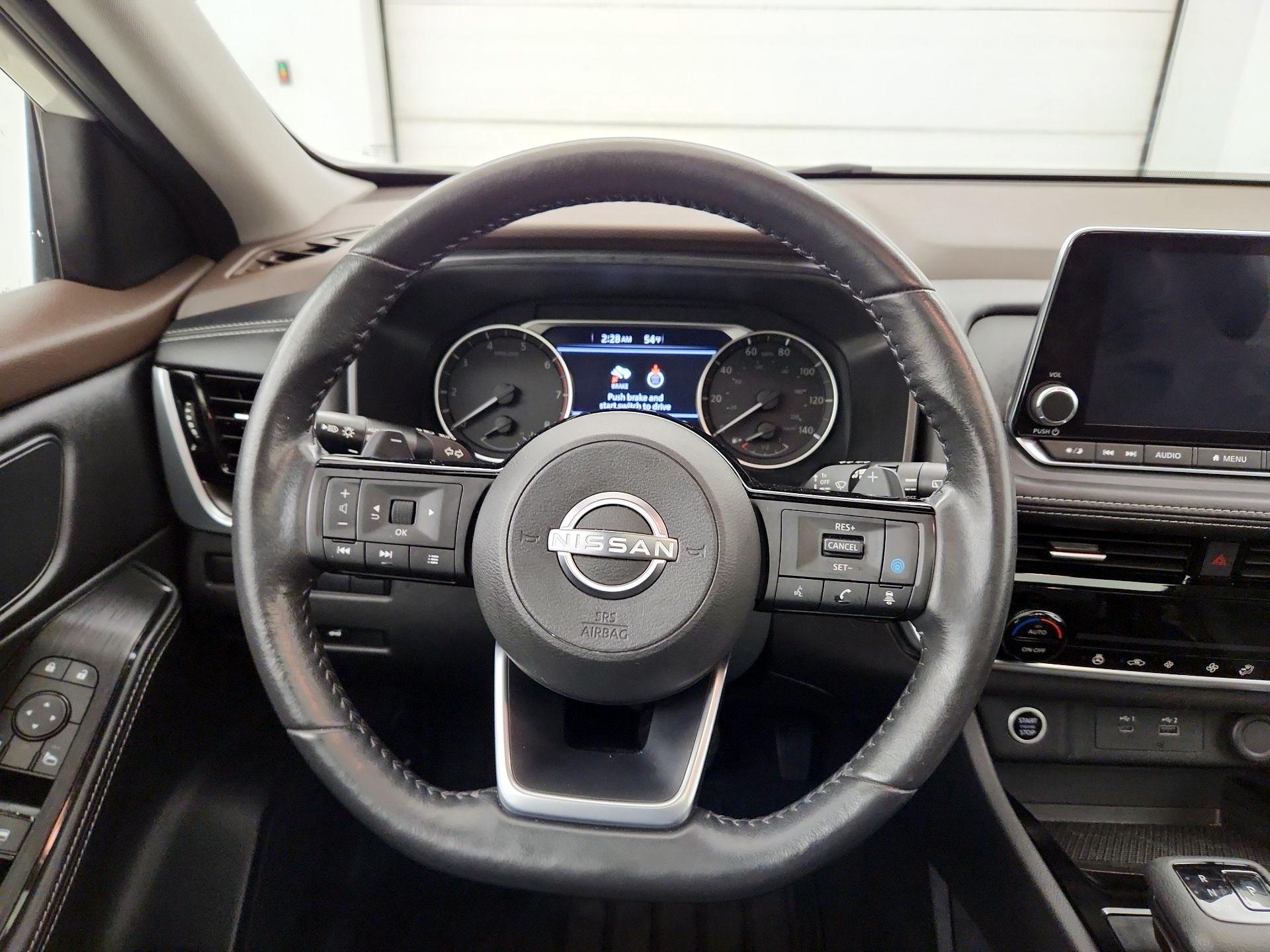 Thumbnail: 2022 Nissan Rogue - 10