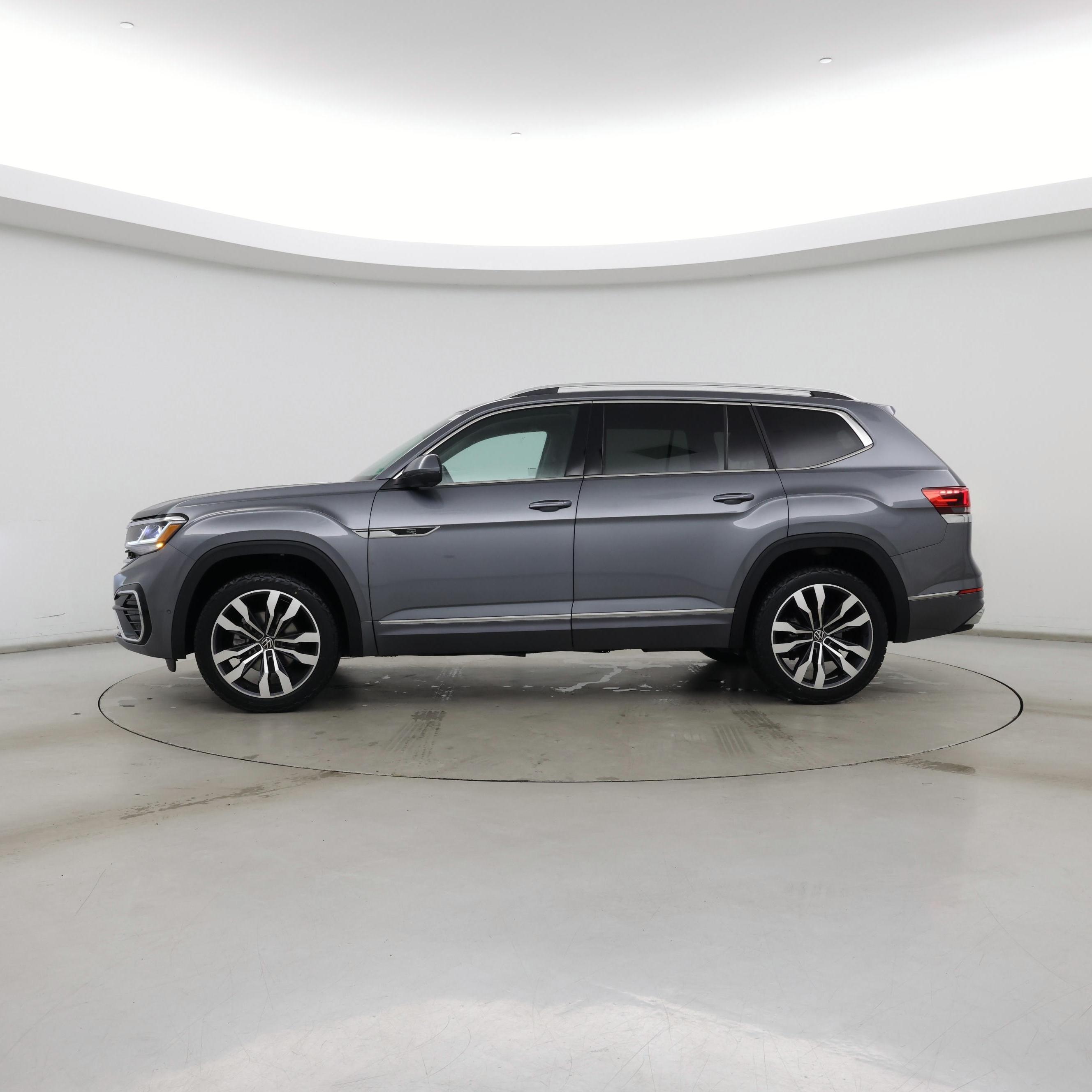 Thumbnail: 2023 Volkswagen Atlas - 3