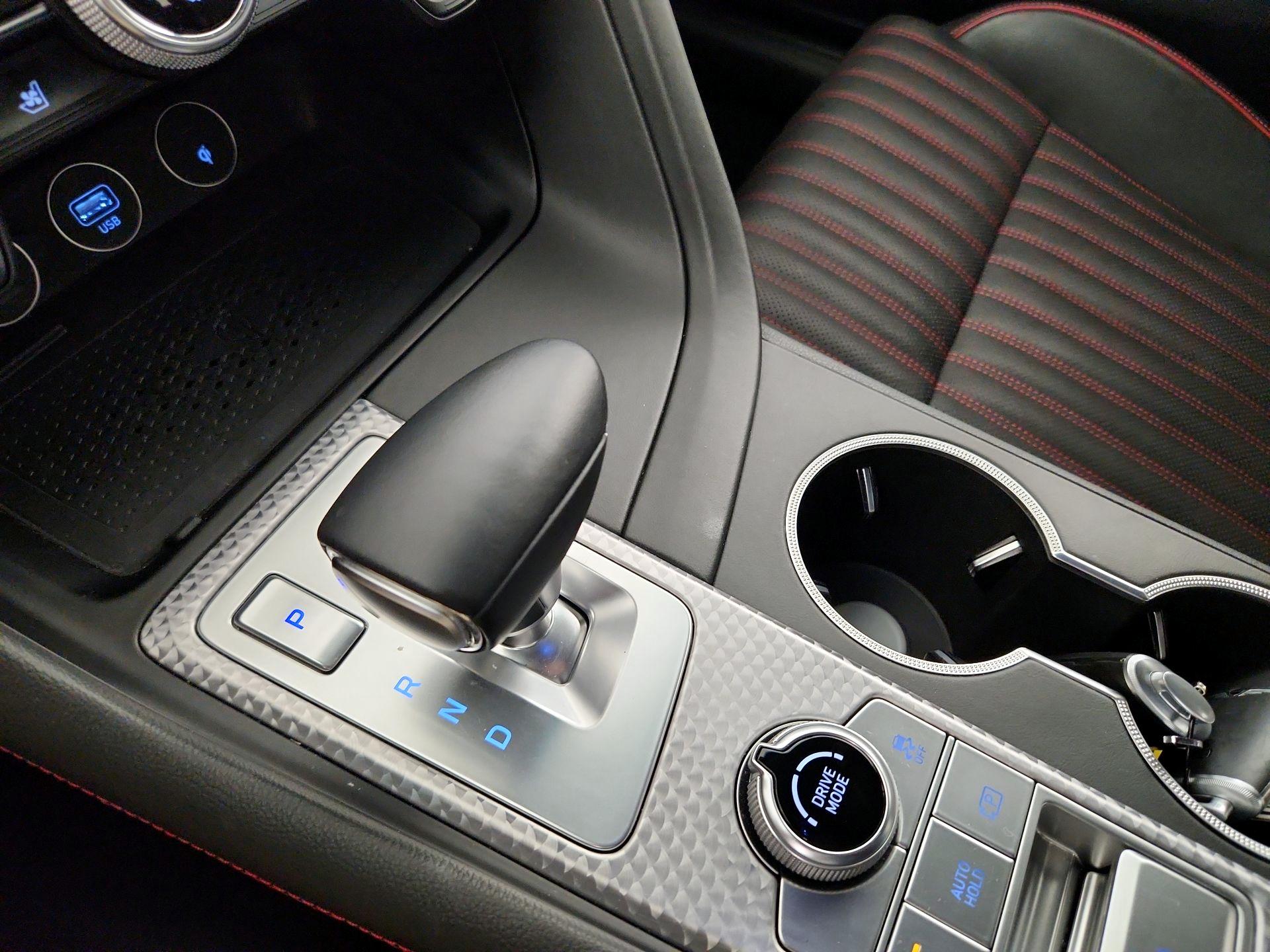 Thumbnail: 2023 Genesis G70 - 17