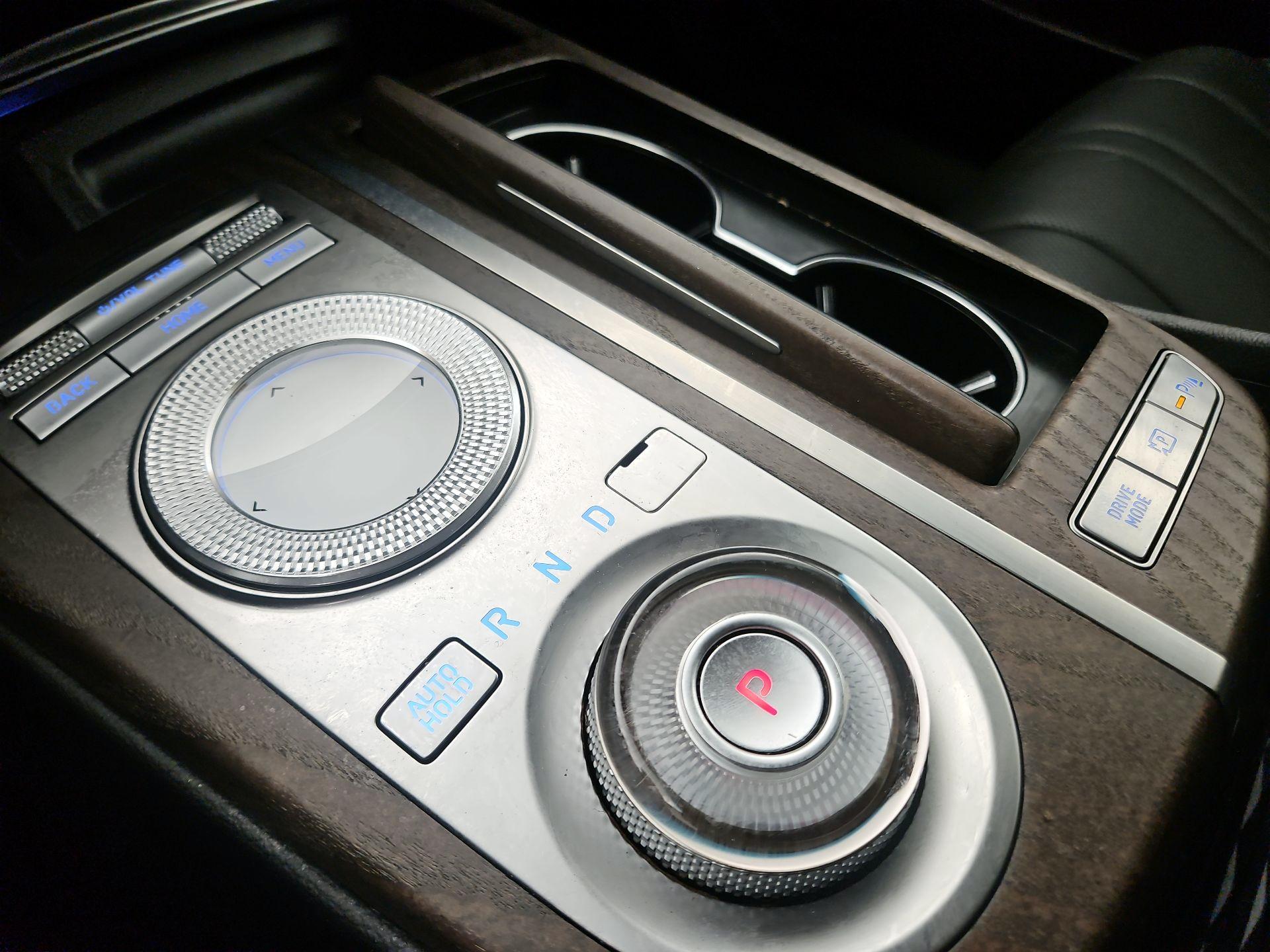 Thumbnail: 2022 Genesis G80 - 18