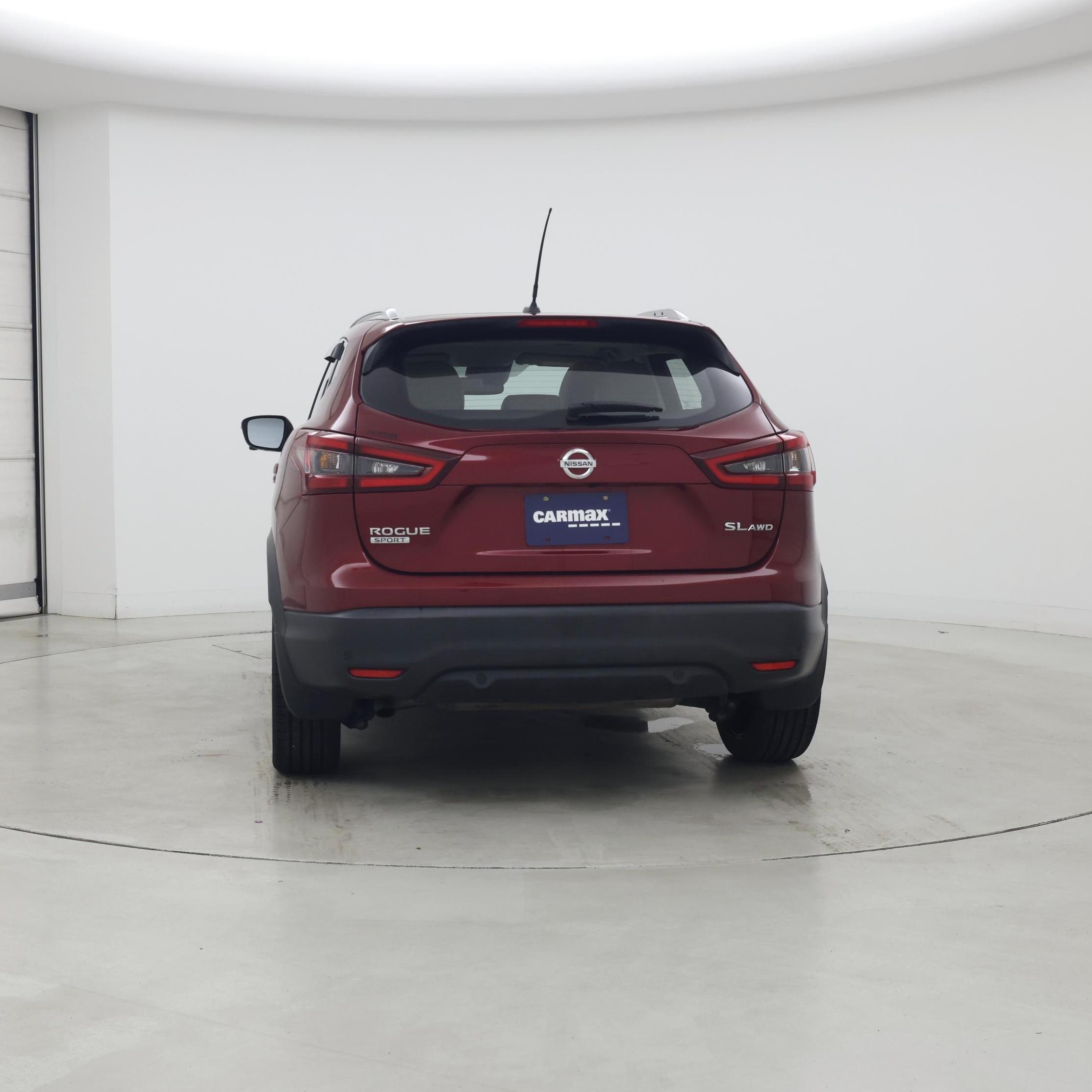 Thumbnail: 2021 Nissan Rogue Sport - 6