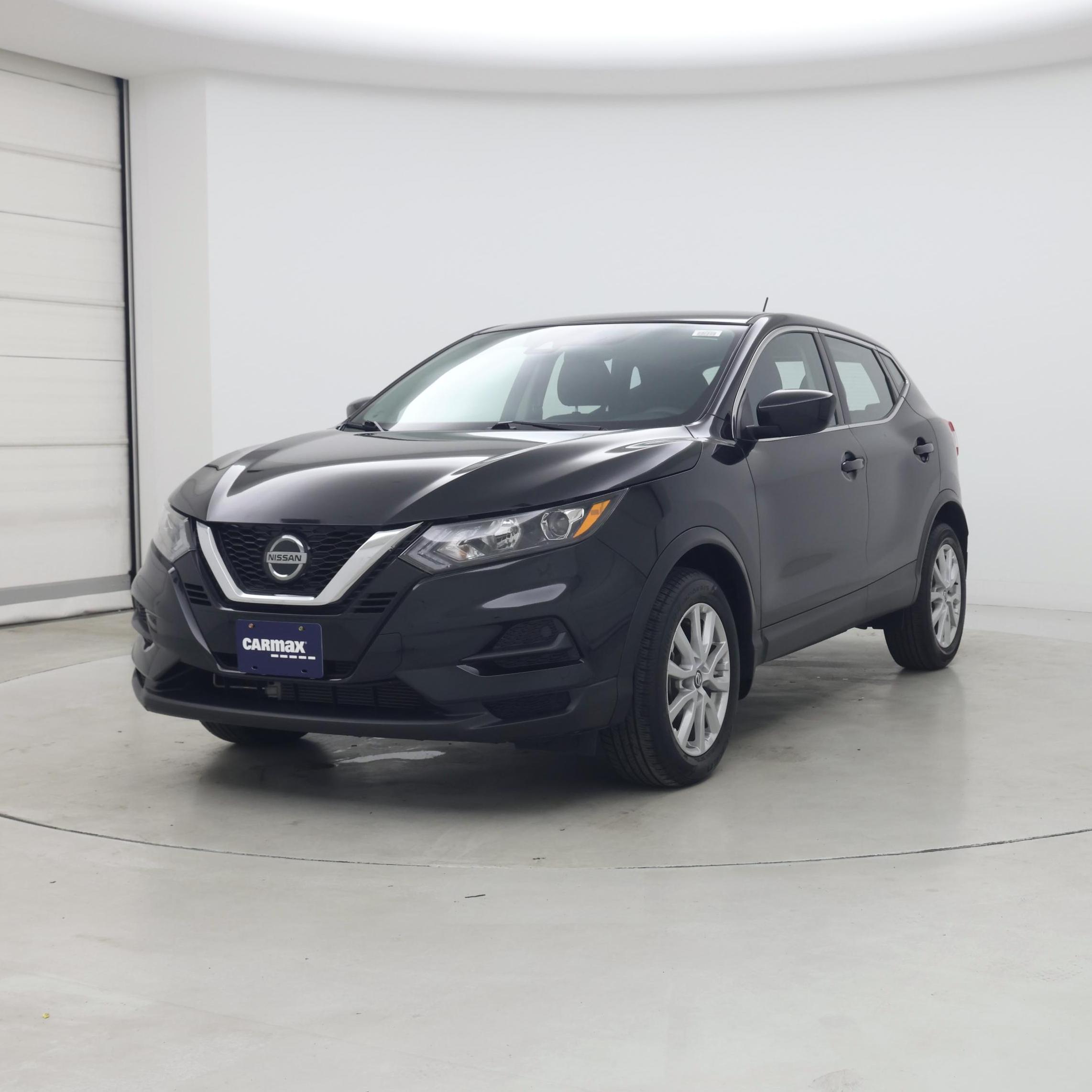 Thumbnail: 2022 Nissan Rogue Sport - 4