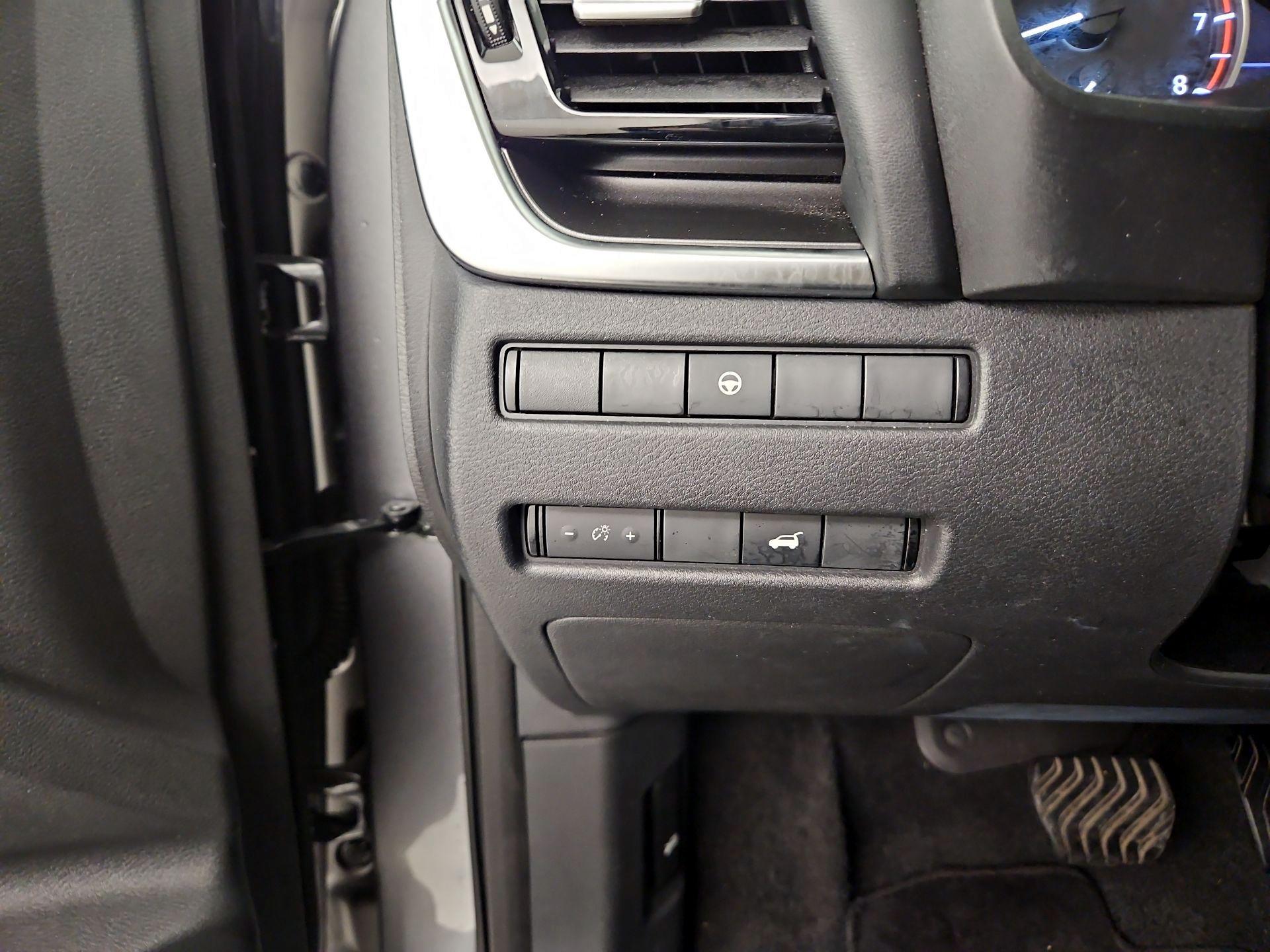 Thumbnail: 2022 Nissan Rogue - 13