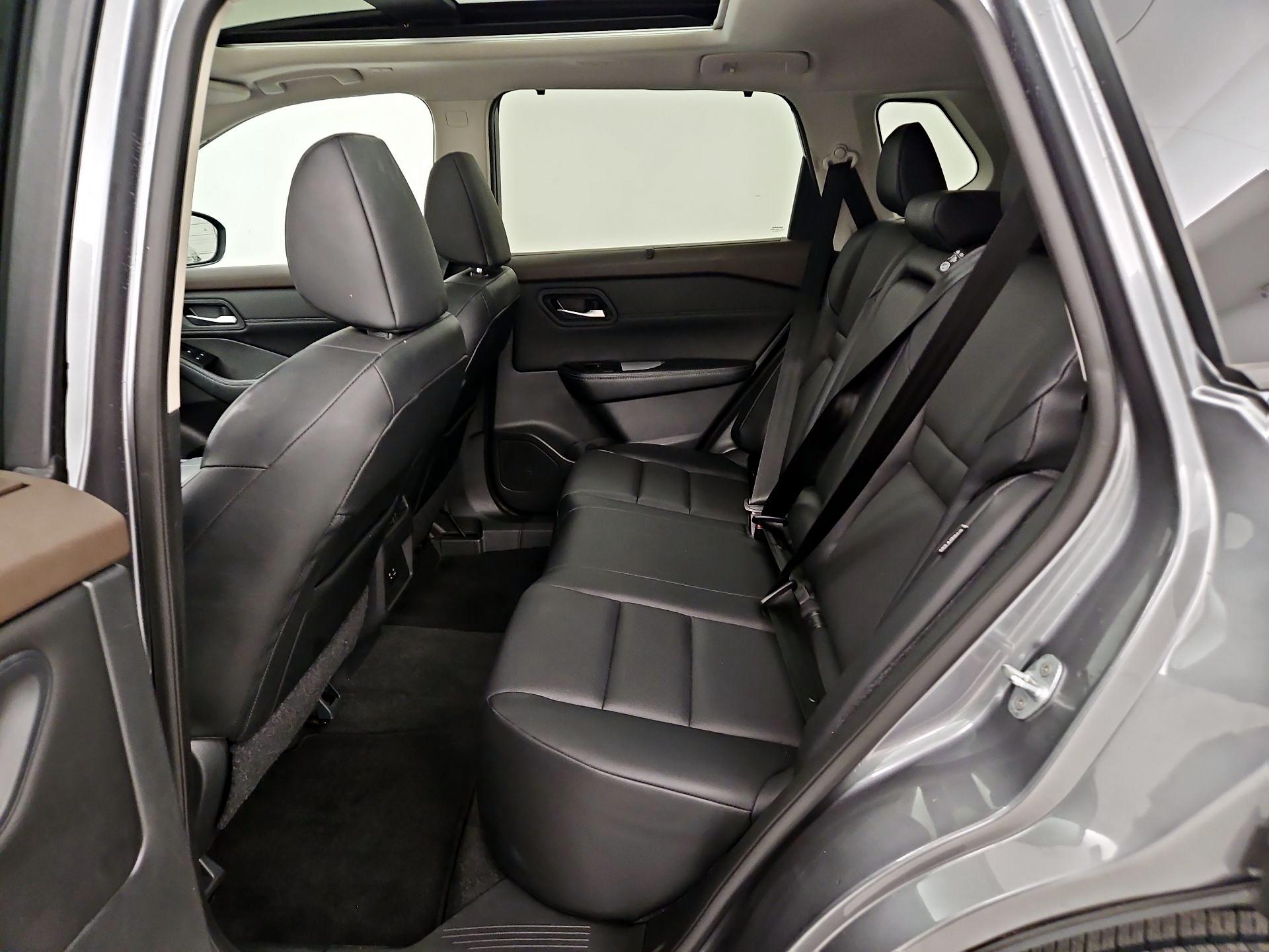 Thumbnail: 2022 Nissan Rogue - 20