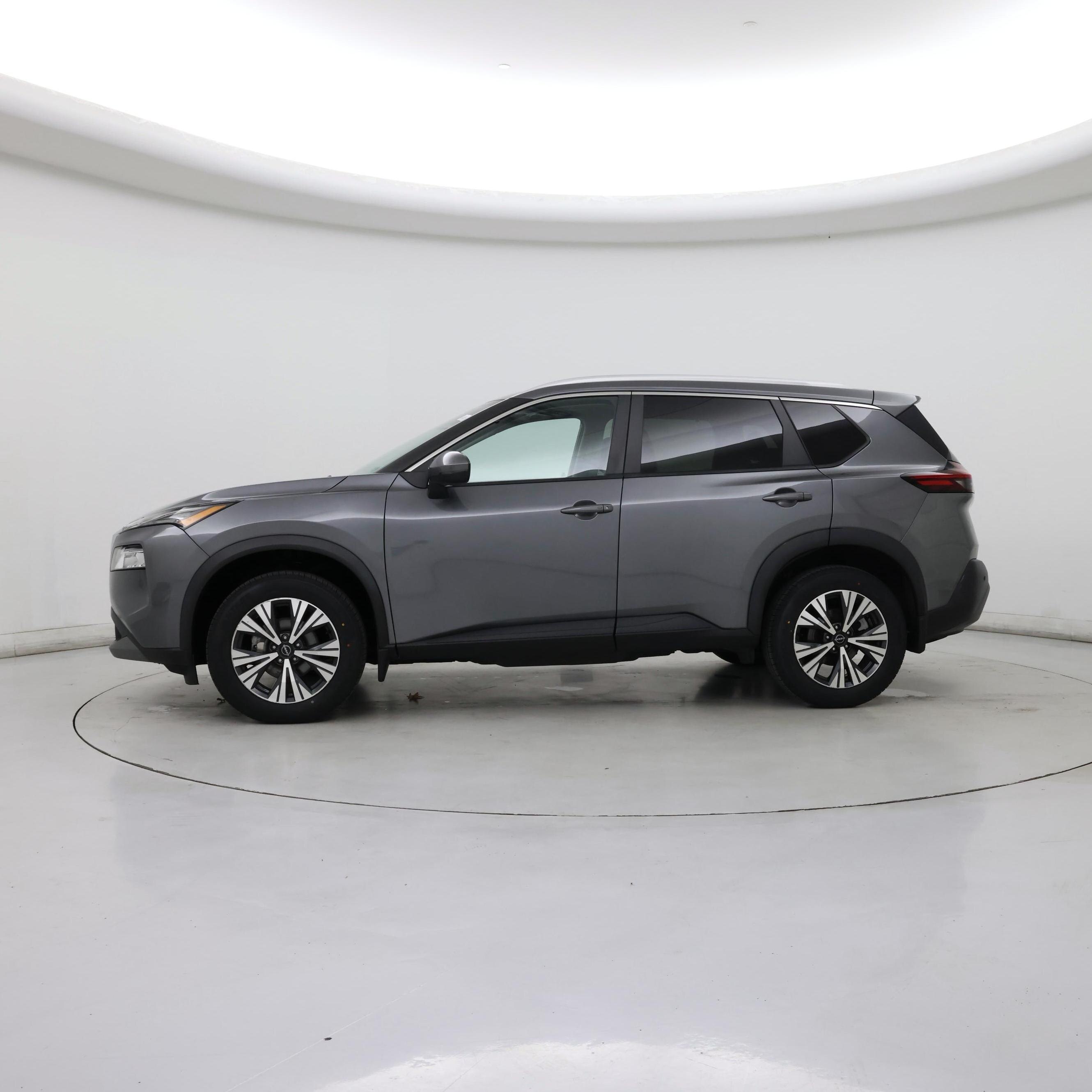 Thumbnail: 2022 Nissan Rogue - 3