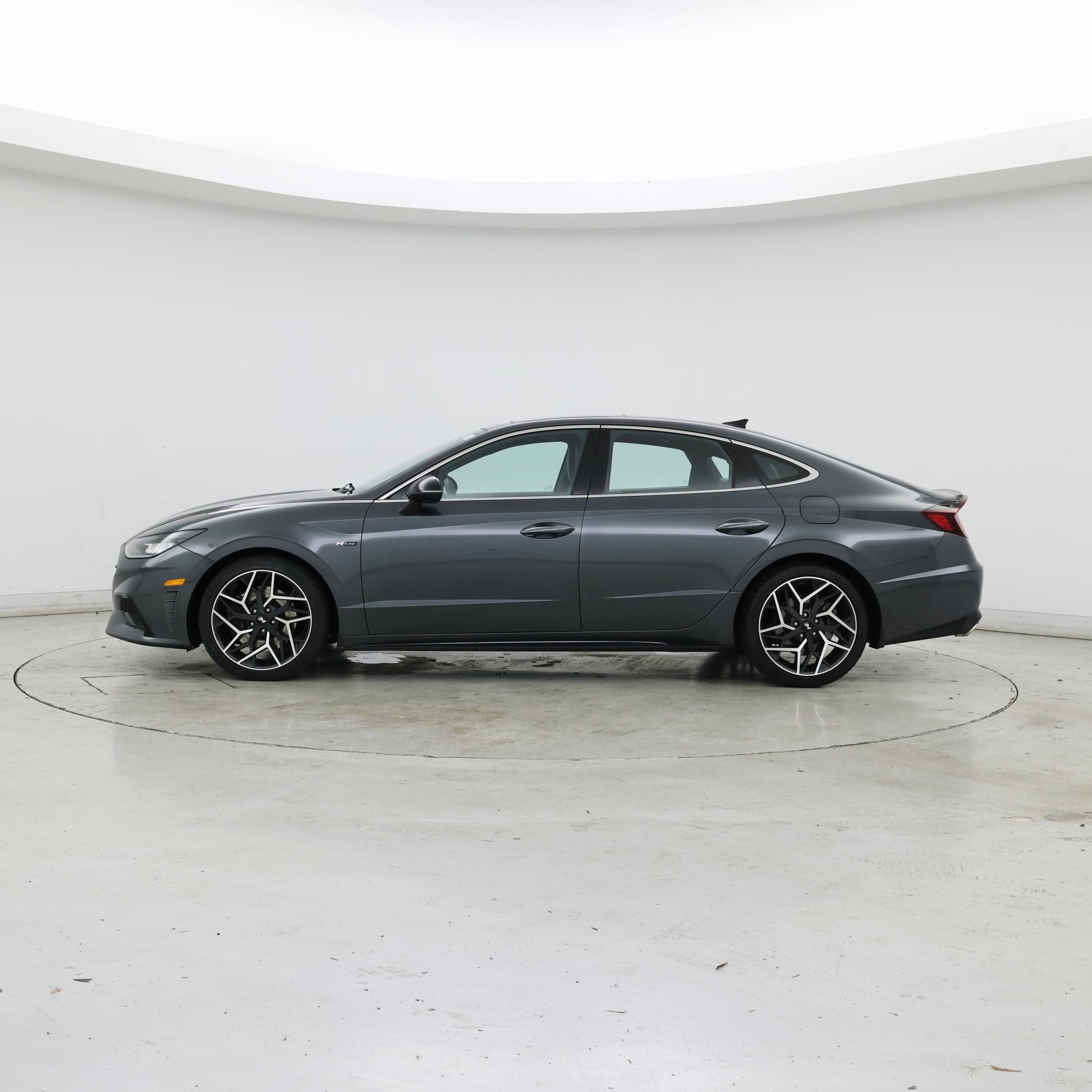 Thumbnail: 2023 Hyundai Sonata - 3