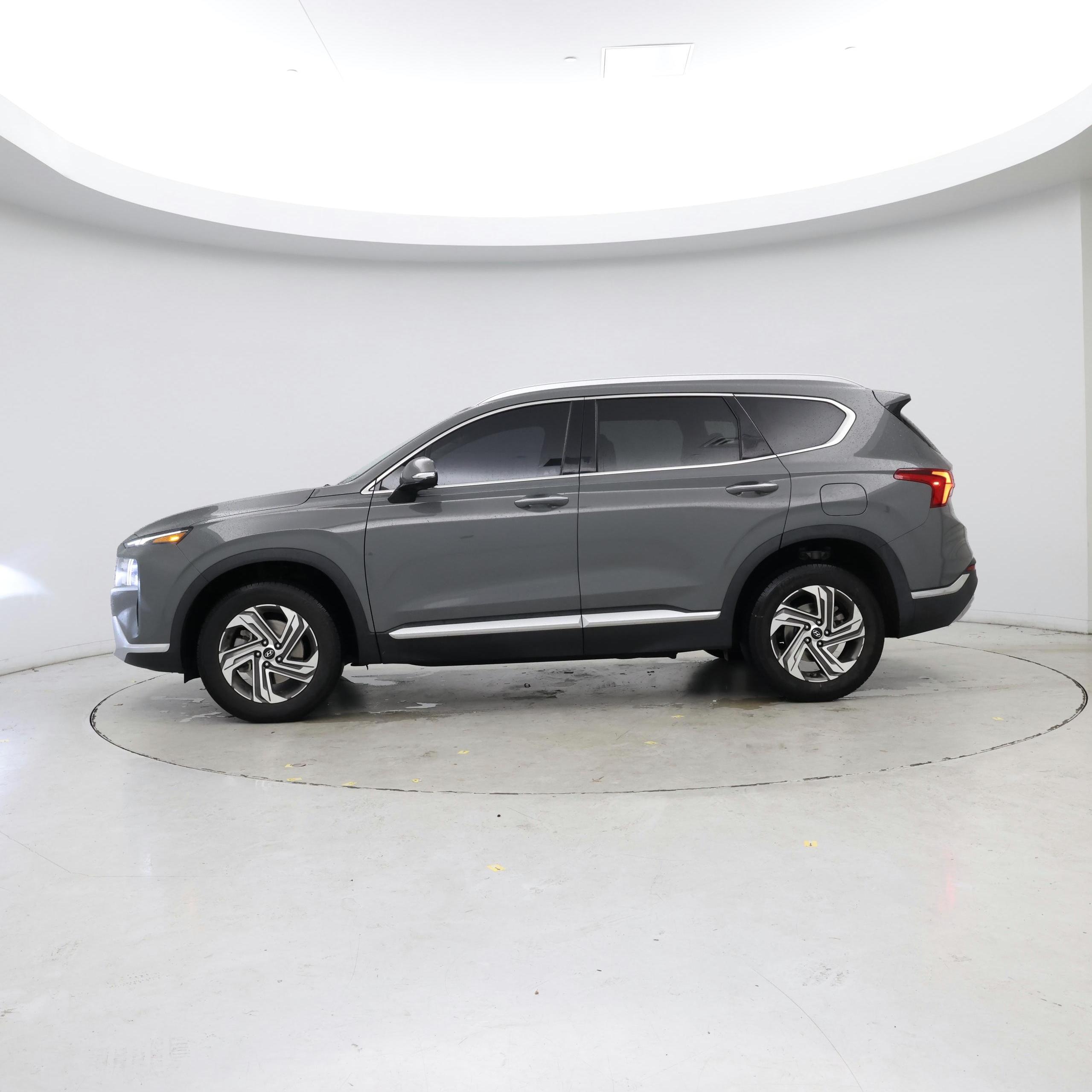 Thumbnail: 2022 Hyundai Santa Fe - 3