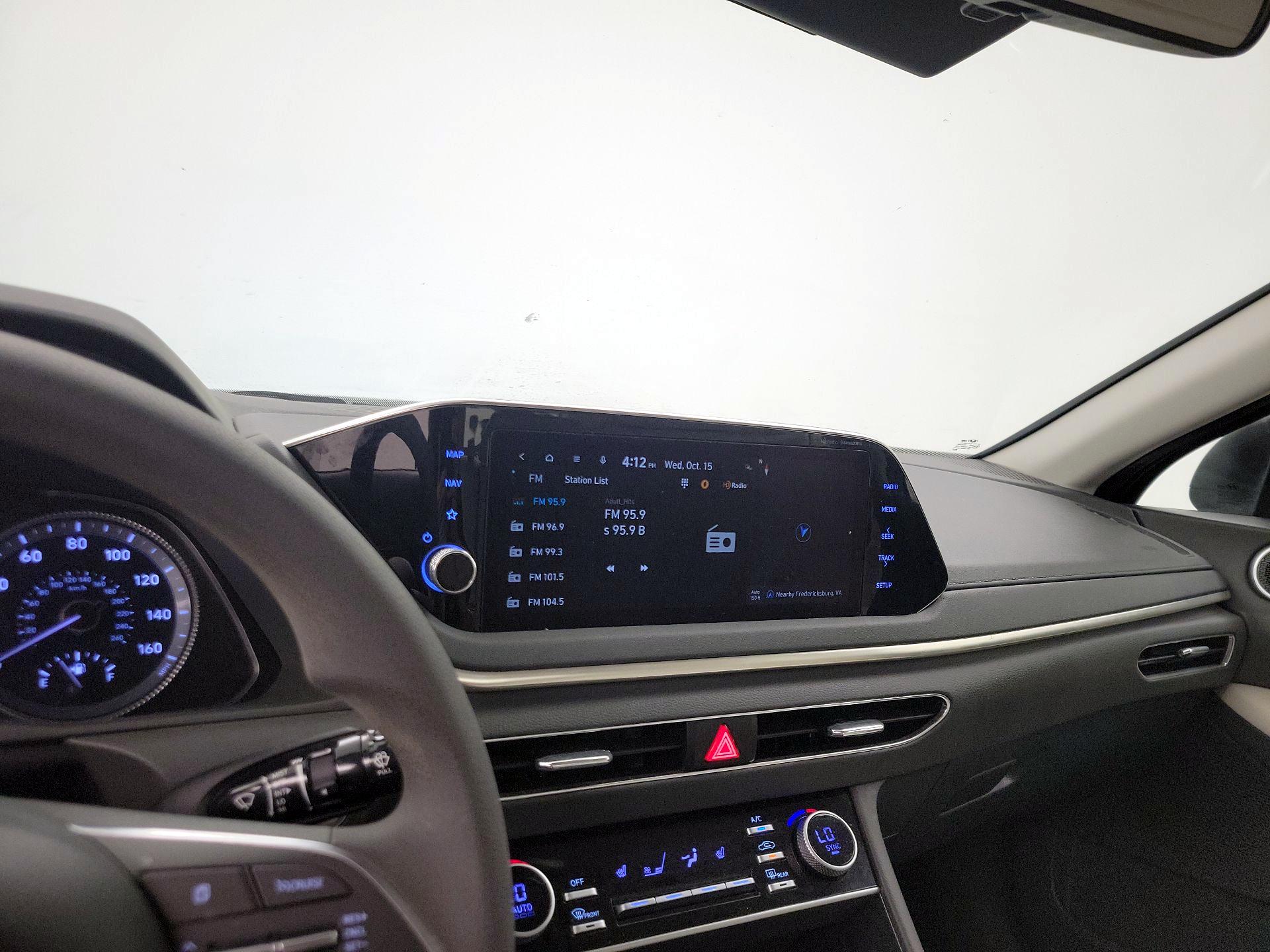 Thumbnail: 2023 Hyundai Sonata - 16