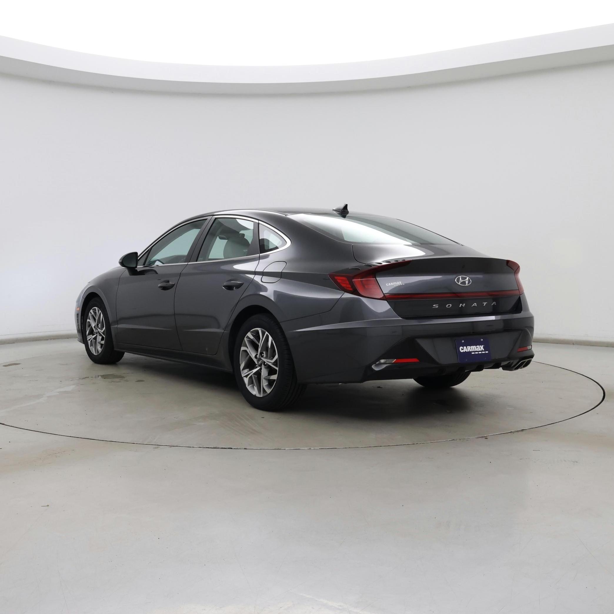 Thumbnail: 2023 Hyundai Sonata - 2