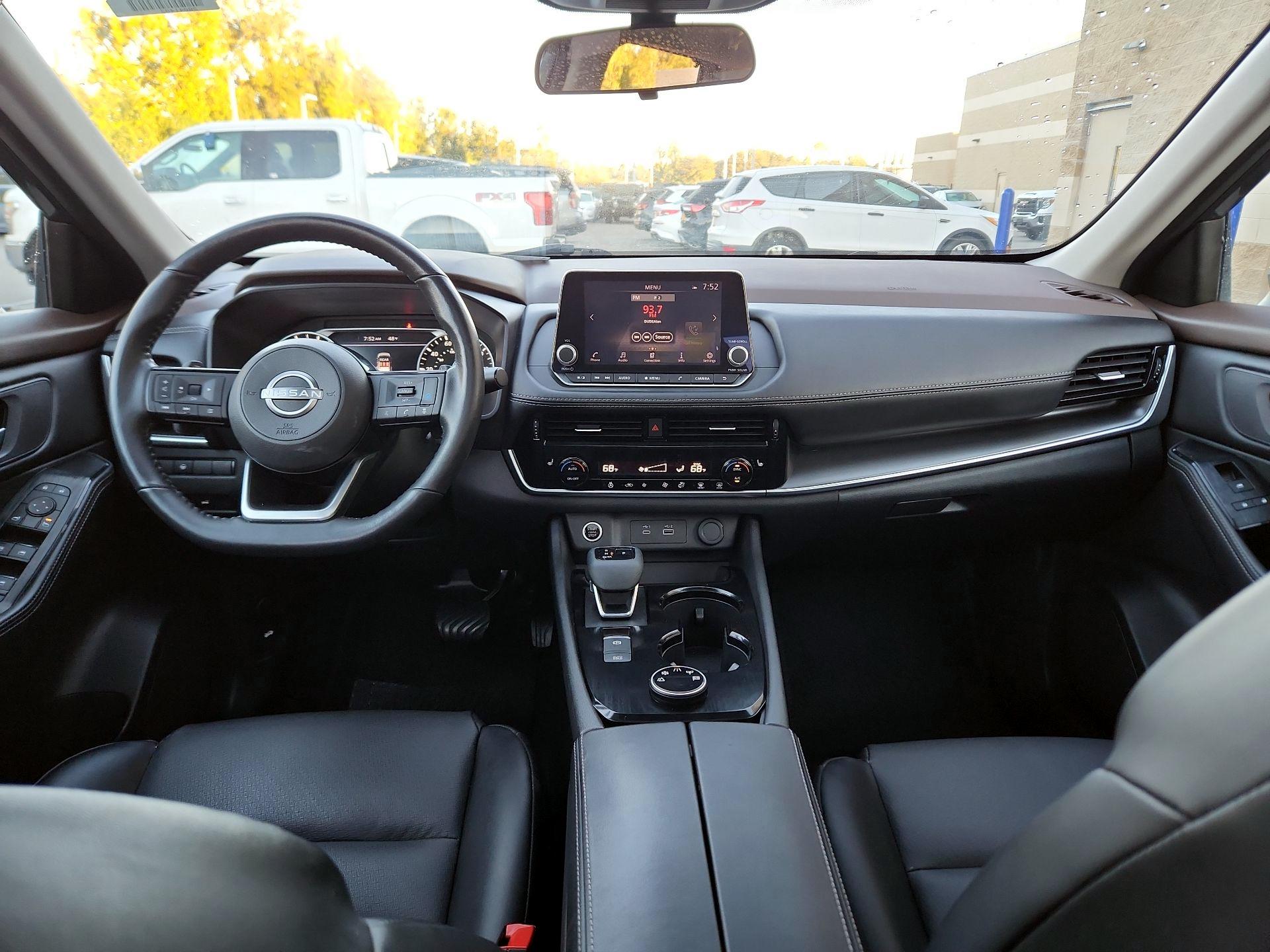 Thumbnail: 2023 Nissan Rogue - 9