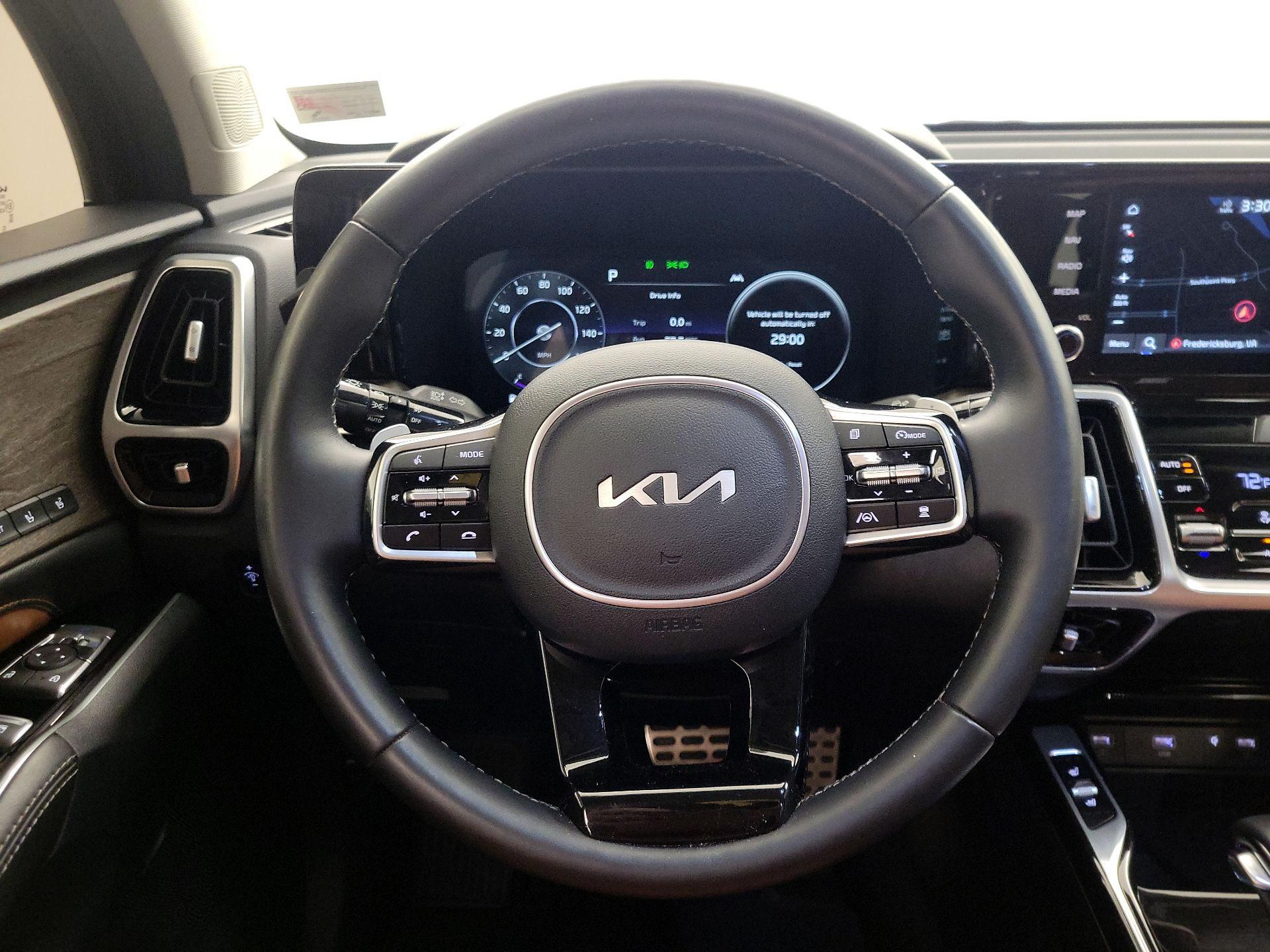 Thumbnail: 2022 Kia Sorento - 10