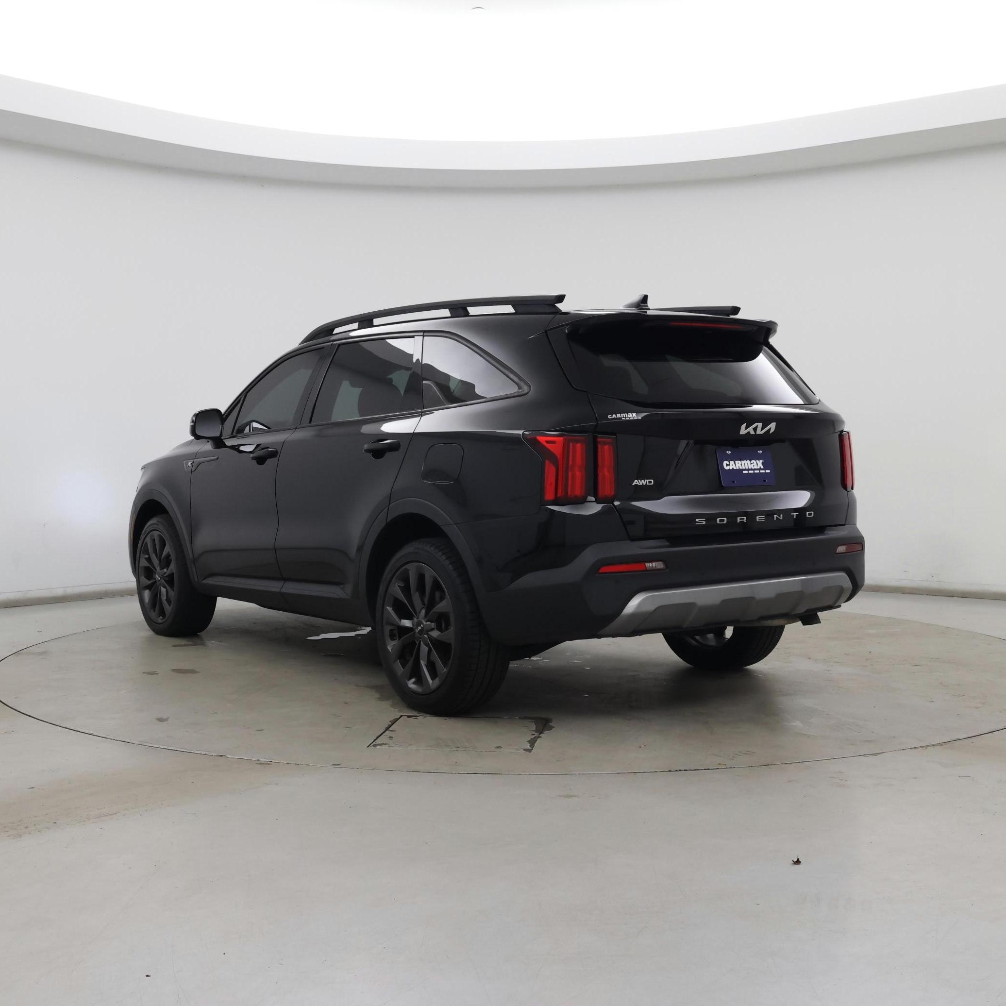Thumbnail: 2022 Kia Sorento - 2