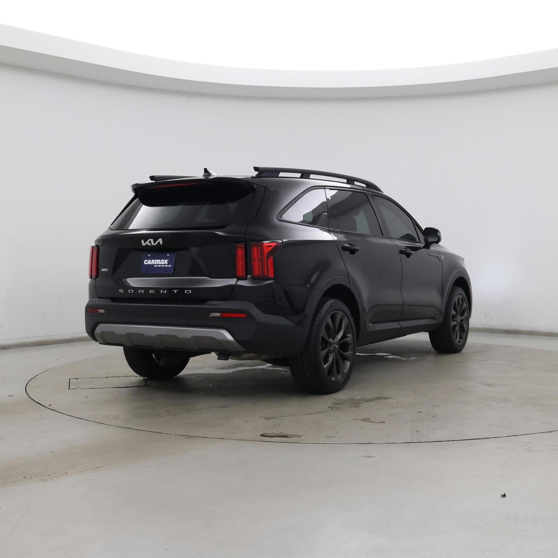 Thumbnail: 2022 Kia Sorento - 8