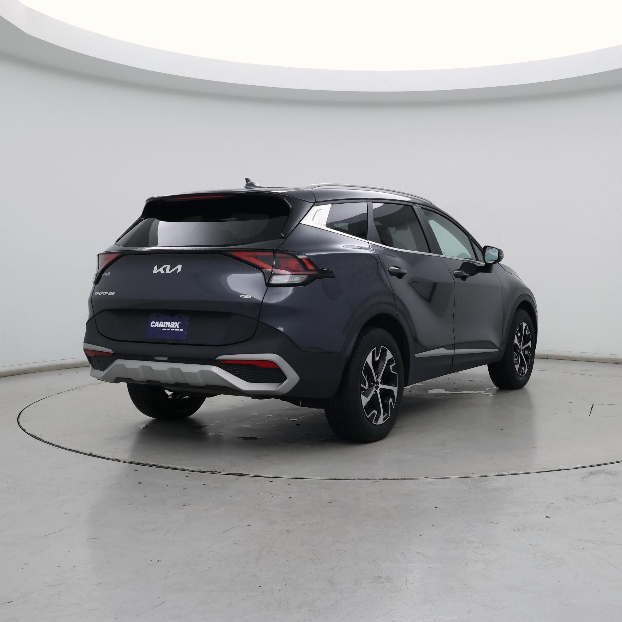 Thumbnail: 2023 Kia Sportage - 8