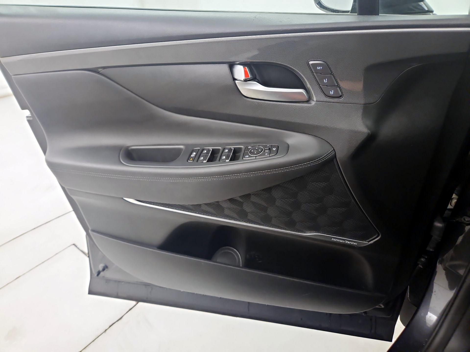 Thumbnail: 2023 Hyundai Santa Fe - 12