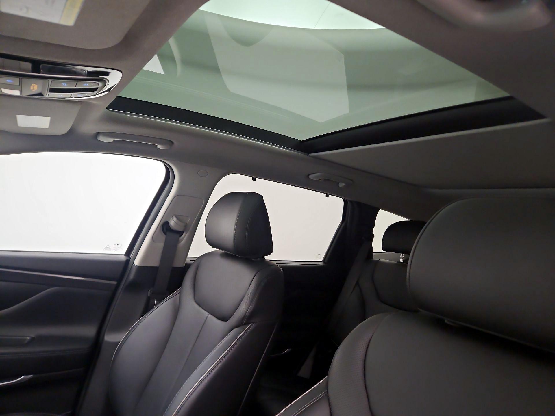 Thumbnail: 2023 Hyundai Santa Fe - 20