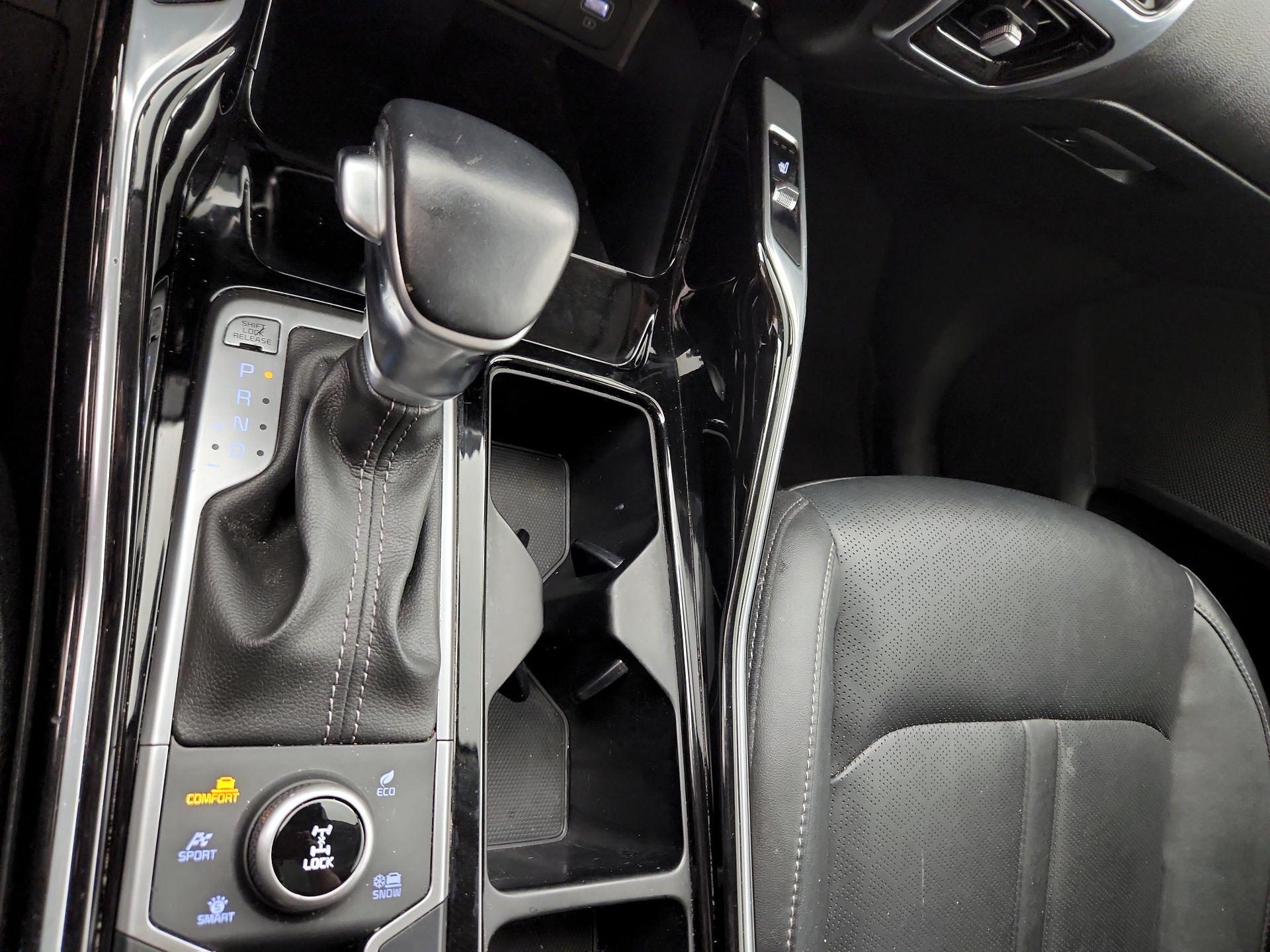 Thumbnail: 2022 Kia Sorento - 18