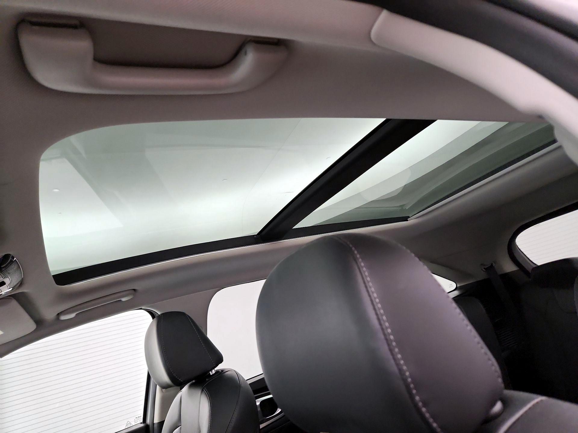 Thumbnail: 2022 Kia Sorento - 20