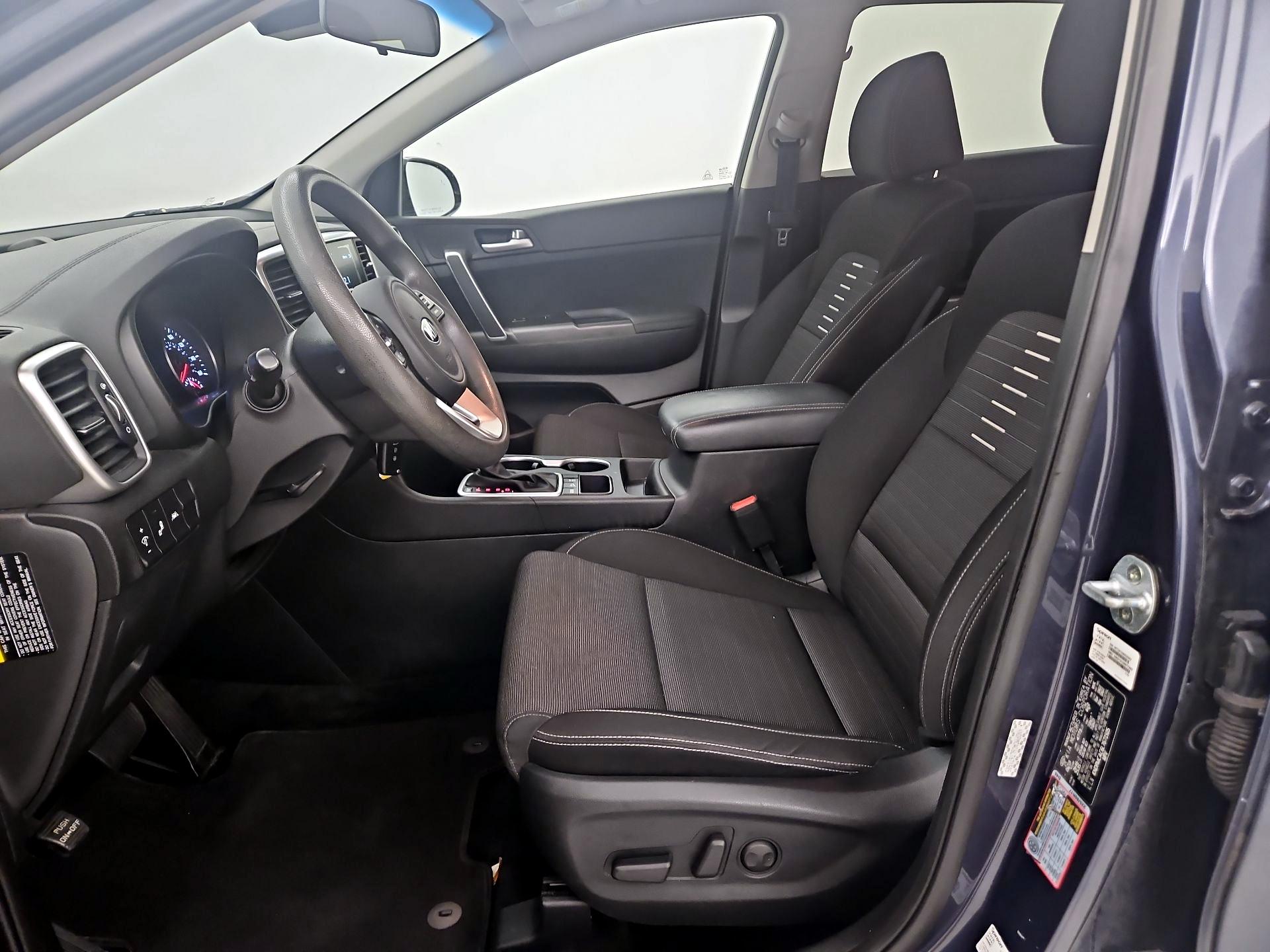 Thumbnail: 2020 Kia Sportage - 11