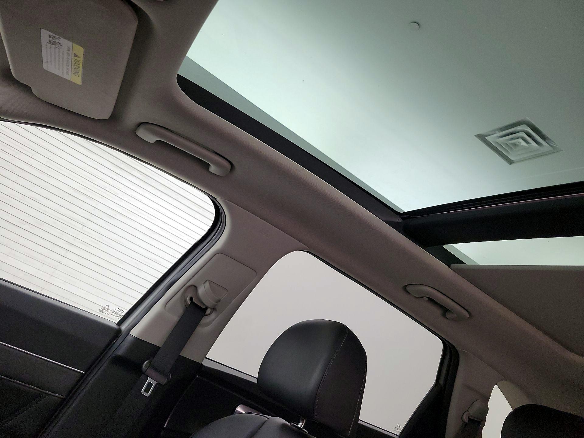 Thumbnail: 2022 Kia Sorento - 20