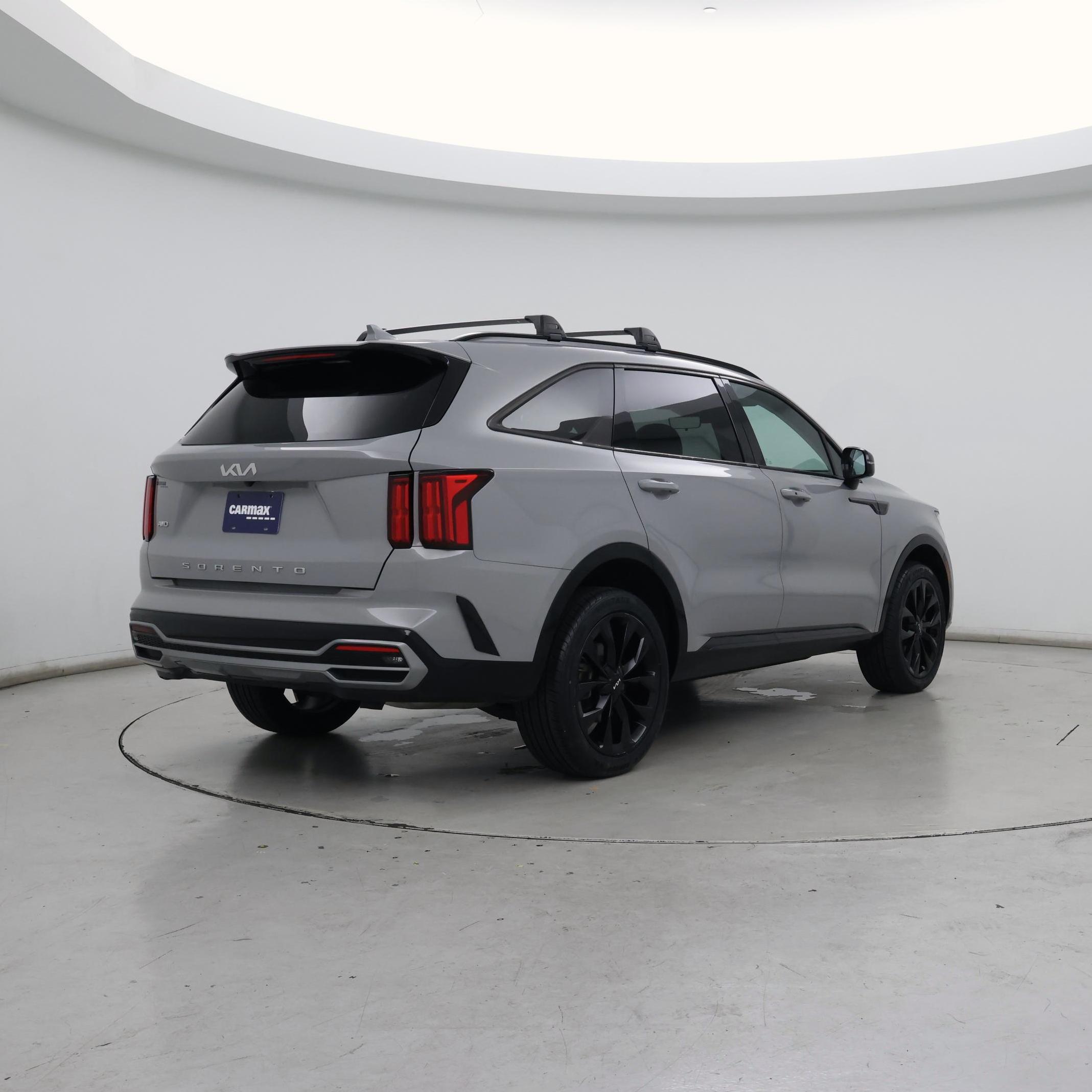 Thumbnail: 2022 Kia Sorento - 8