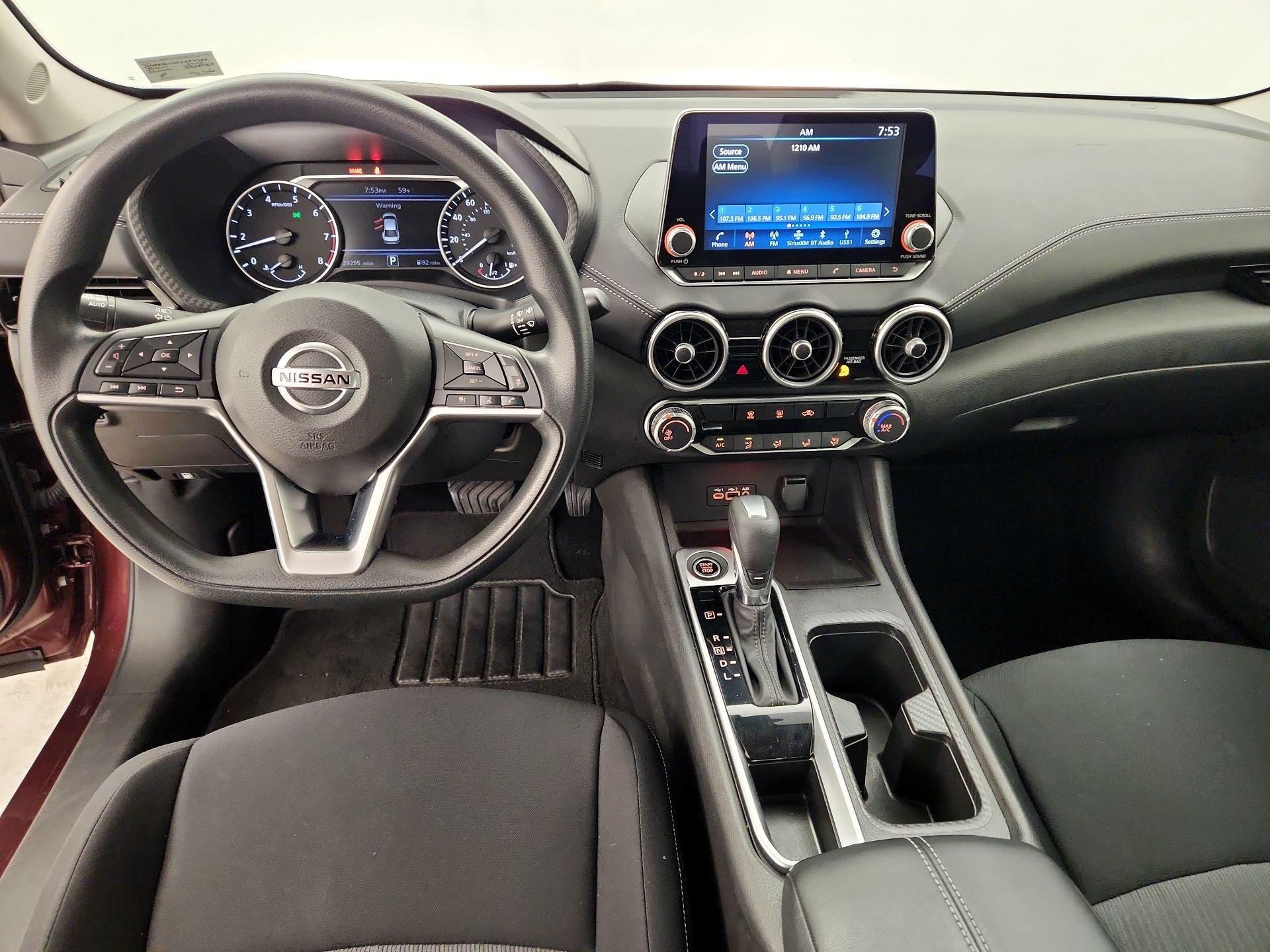 Thumbnail: 2023 Nissan Sentra - 9