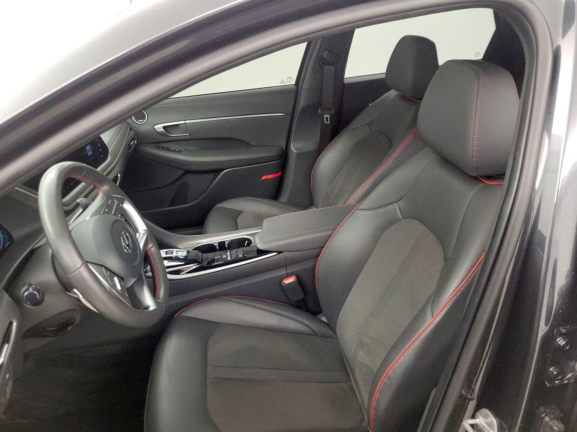 Thumbnail: 2023 Hyundai Sonata - 11