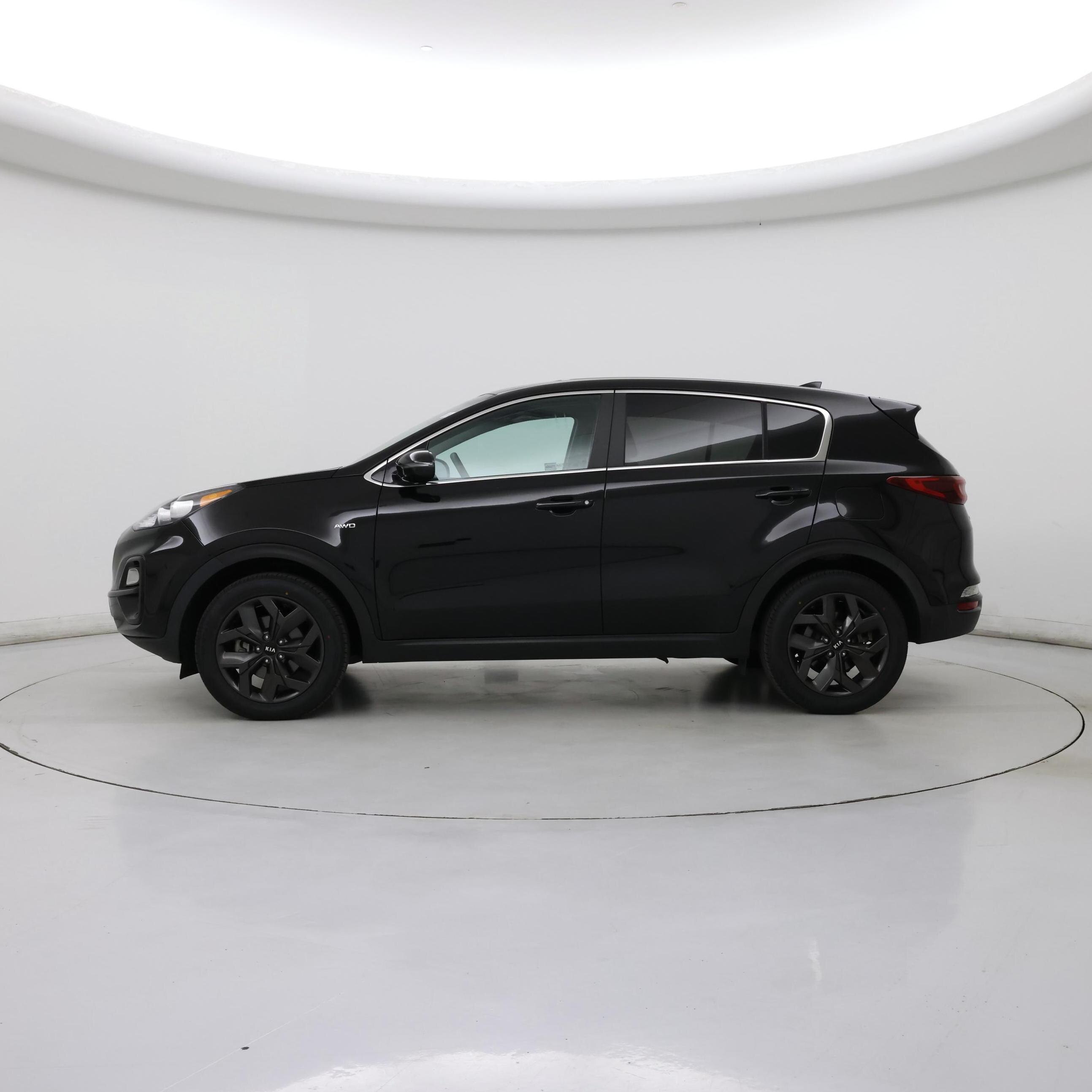 Thumbnail: 2022 Kia Sportage - 3