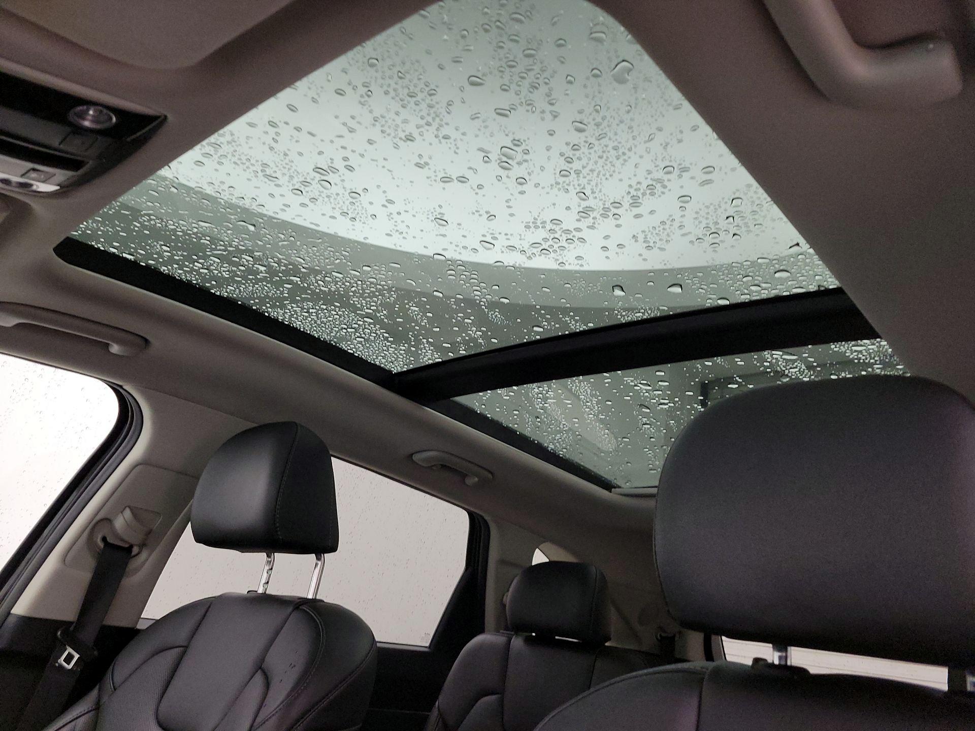 Thumbnail: 2022 Kia Sorento - 20