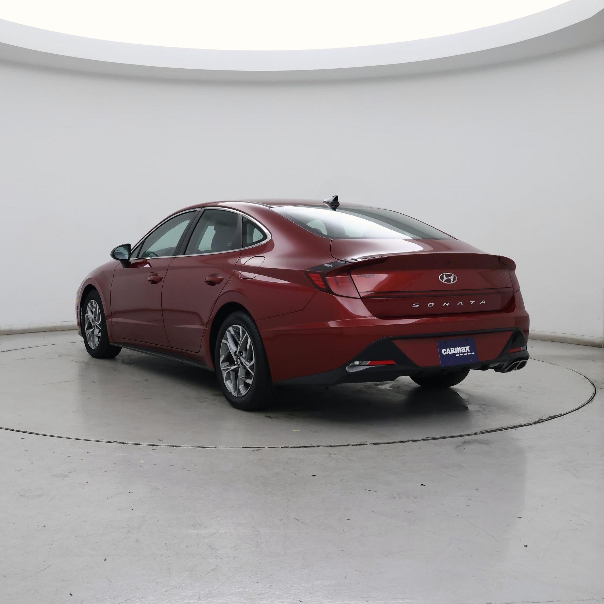 Thumbnail: 2023 Hyundai Sonata - 2