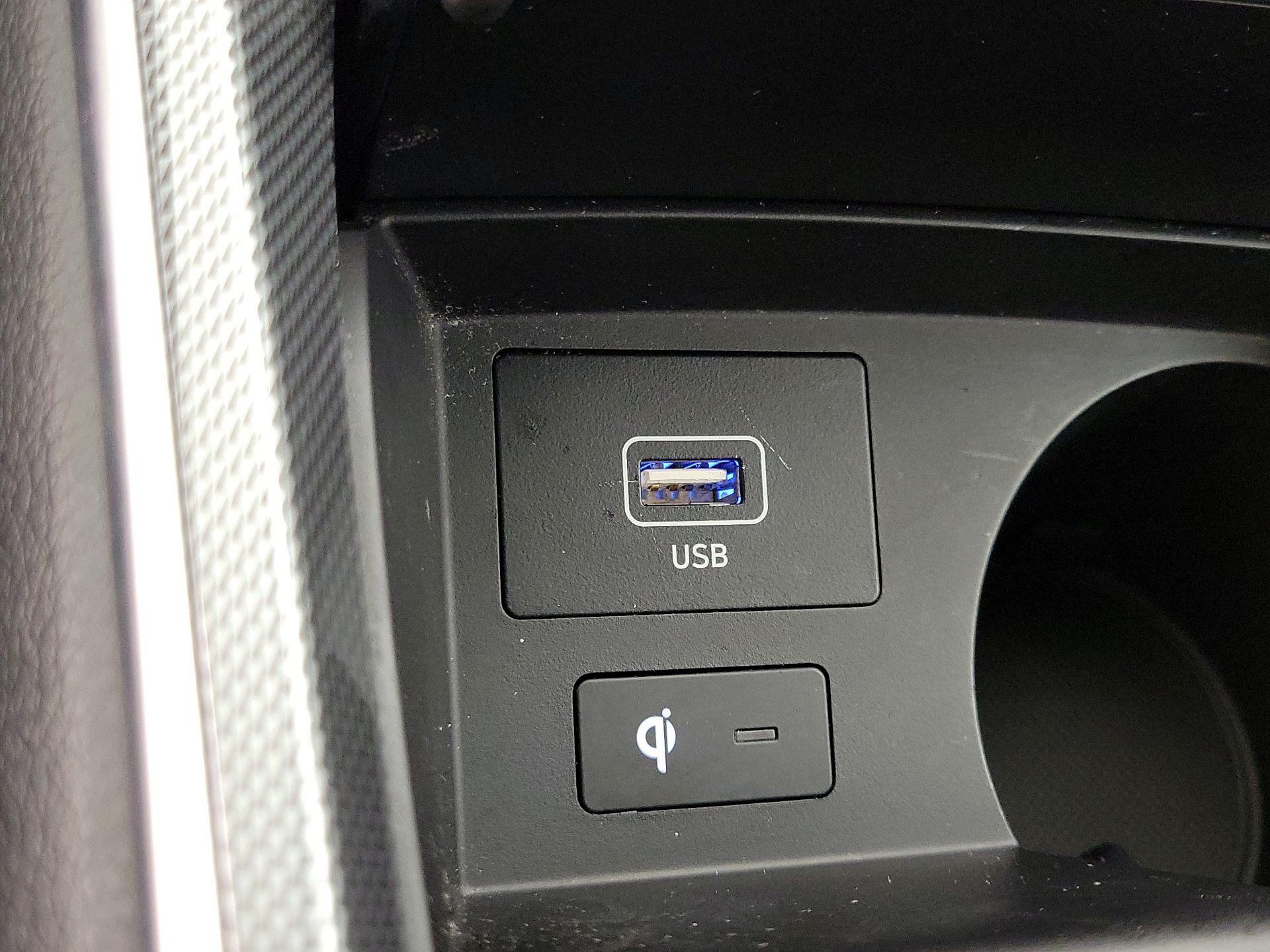 Thumbnail: 2023 Hyundai Santa Fe - 19