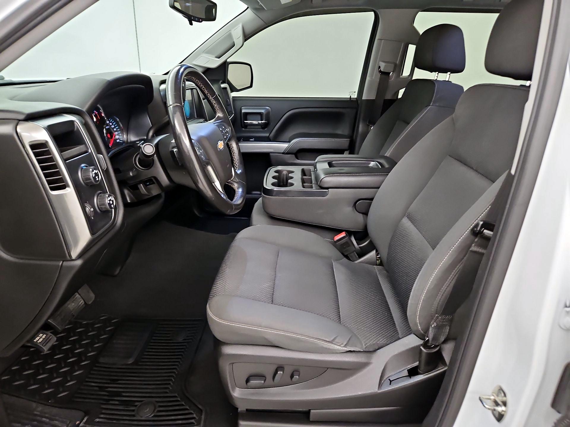 Thumbnail: 2018 Chevrolet Silverado 1500 - 11