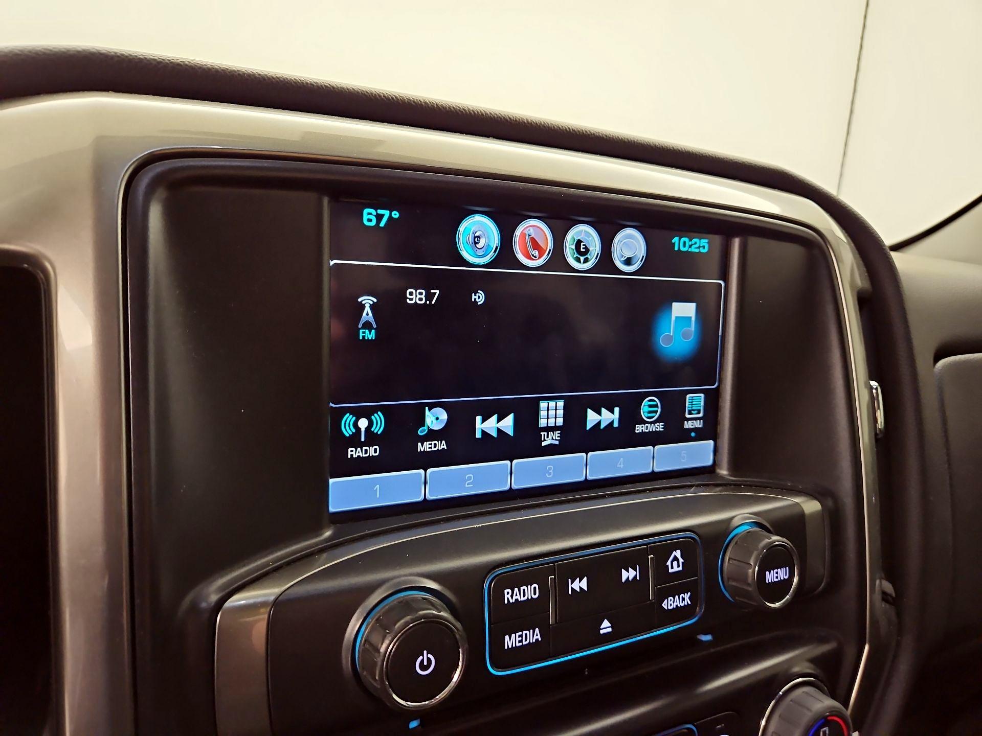 Thumbnail: 2018 Chevrolet Silverado 1500 - 15